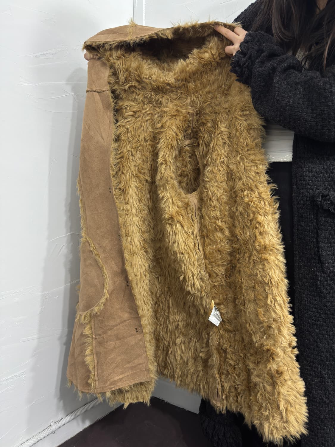 royal party fur detail suede hood coat 상품이미지9