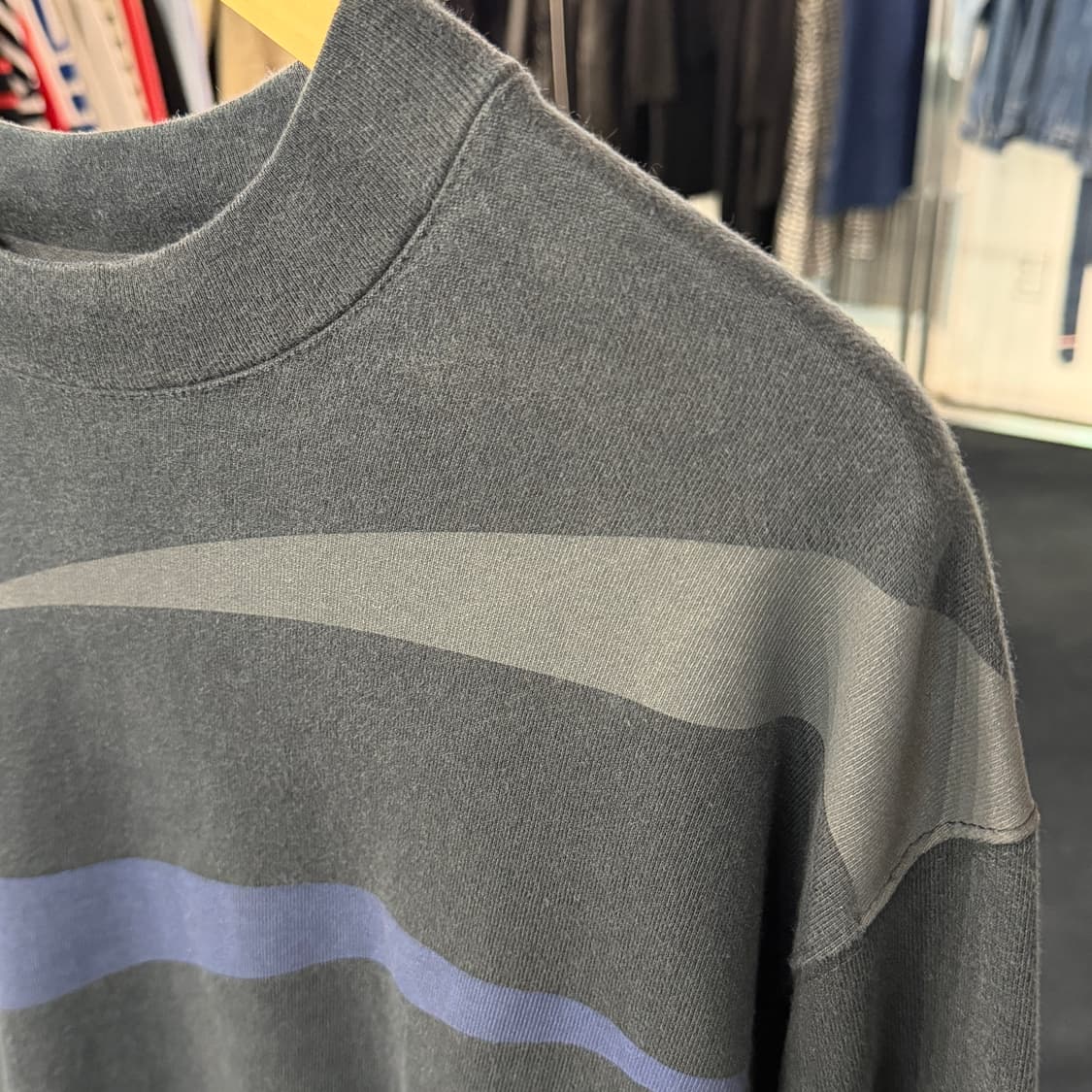 [XL] 나이키 스우시 롱슬리브 긴팔티셔츠 상품이미지3