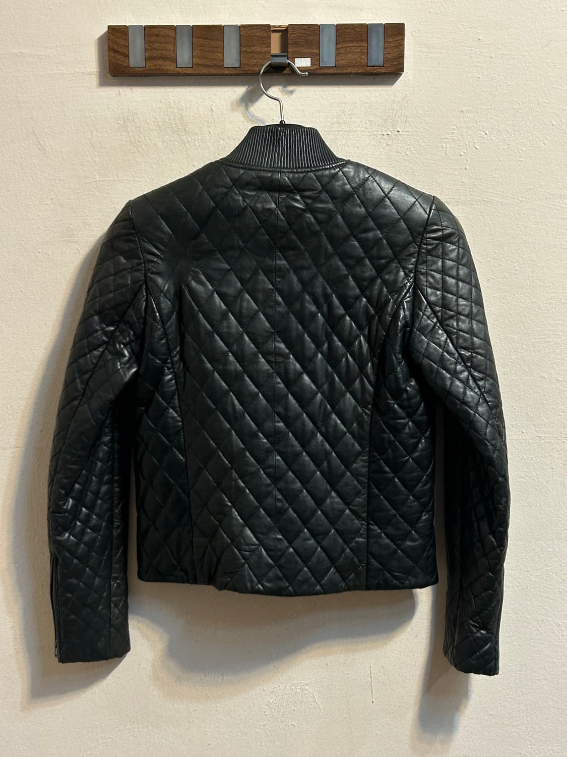 폴스미스 블랙 퀼팅 램스킨 레더 자켓 상품이미지4