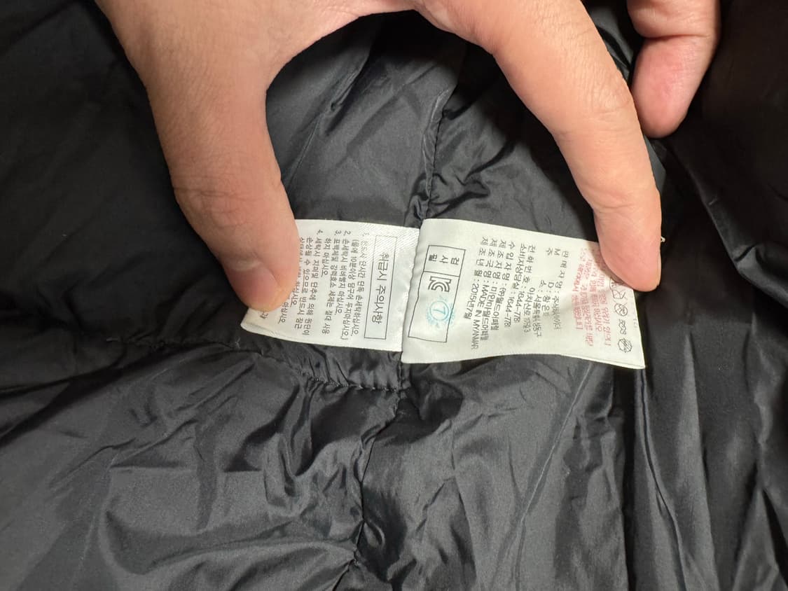 (105)아이더 Defender 700 필파워 블랙 패딩 상품이미지8