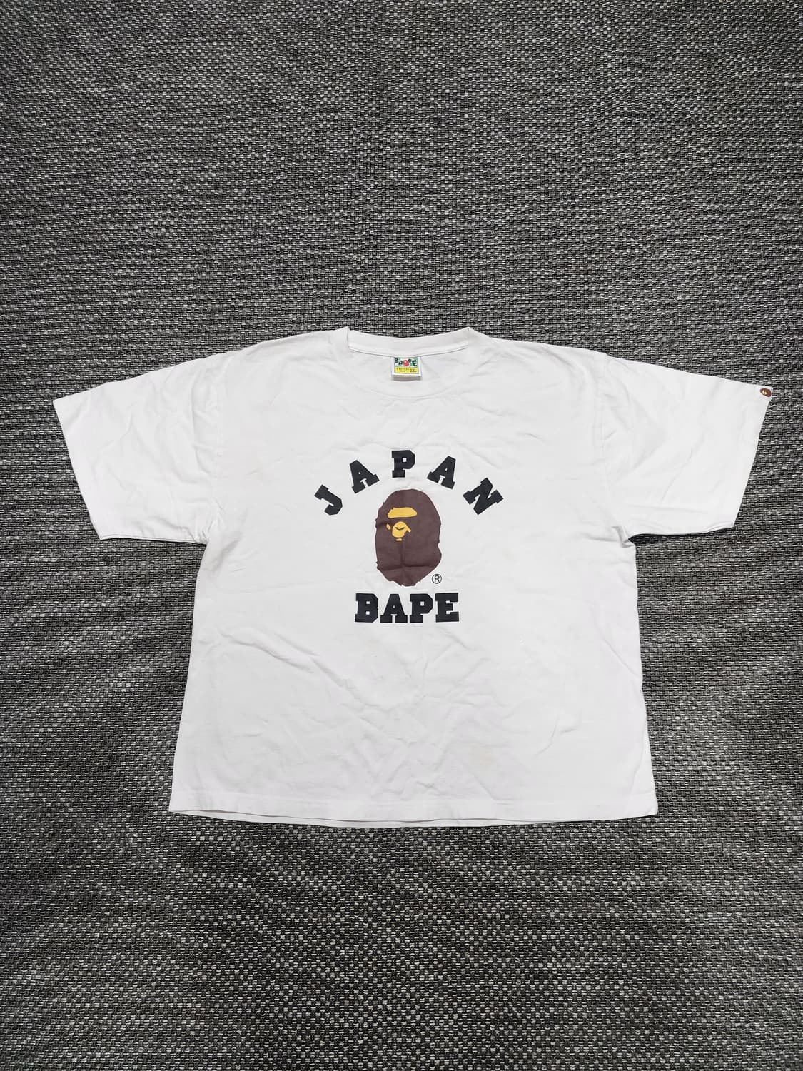 BAPE 베이프 재팬 반팔  2XL사이즈 상품이미지1
