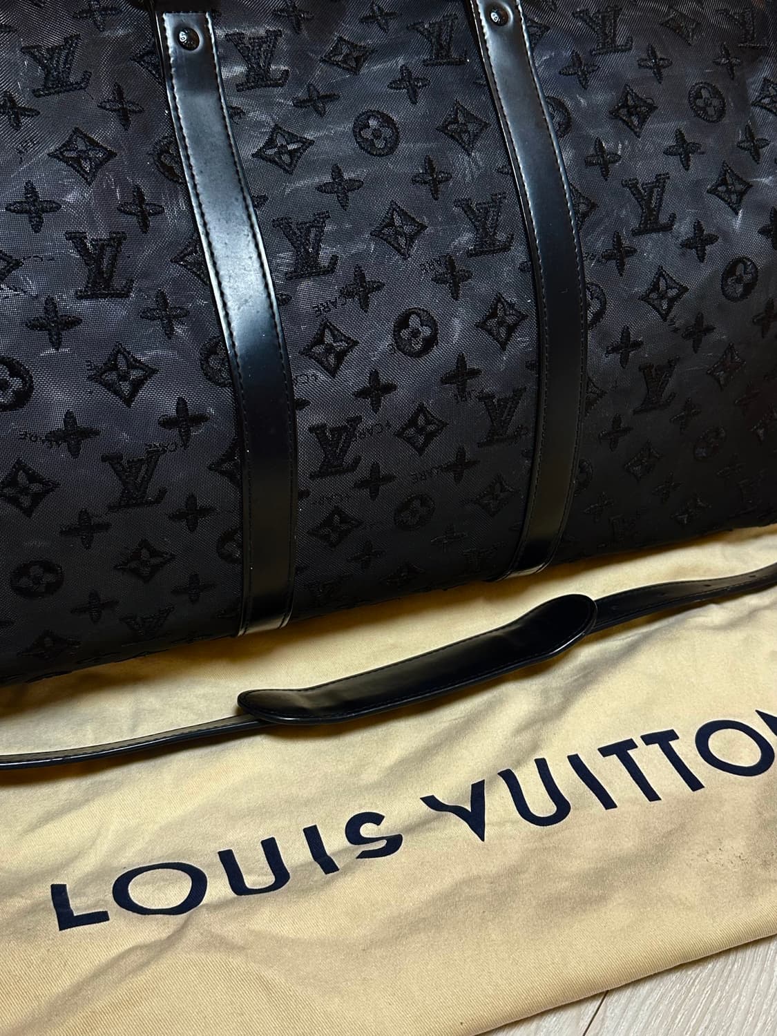 루이비통 버질아블로 모노그램 반둘리에 키폴 50 블랙 상품이미지2