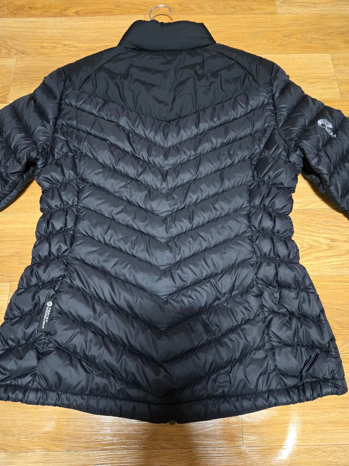 네파 여성 구스다운 경량 패딩 상품이미지5