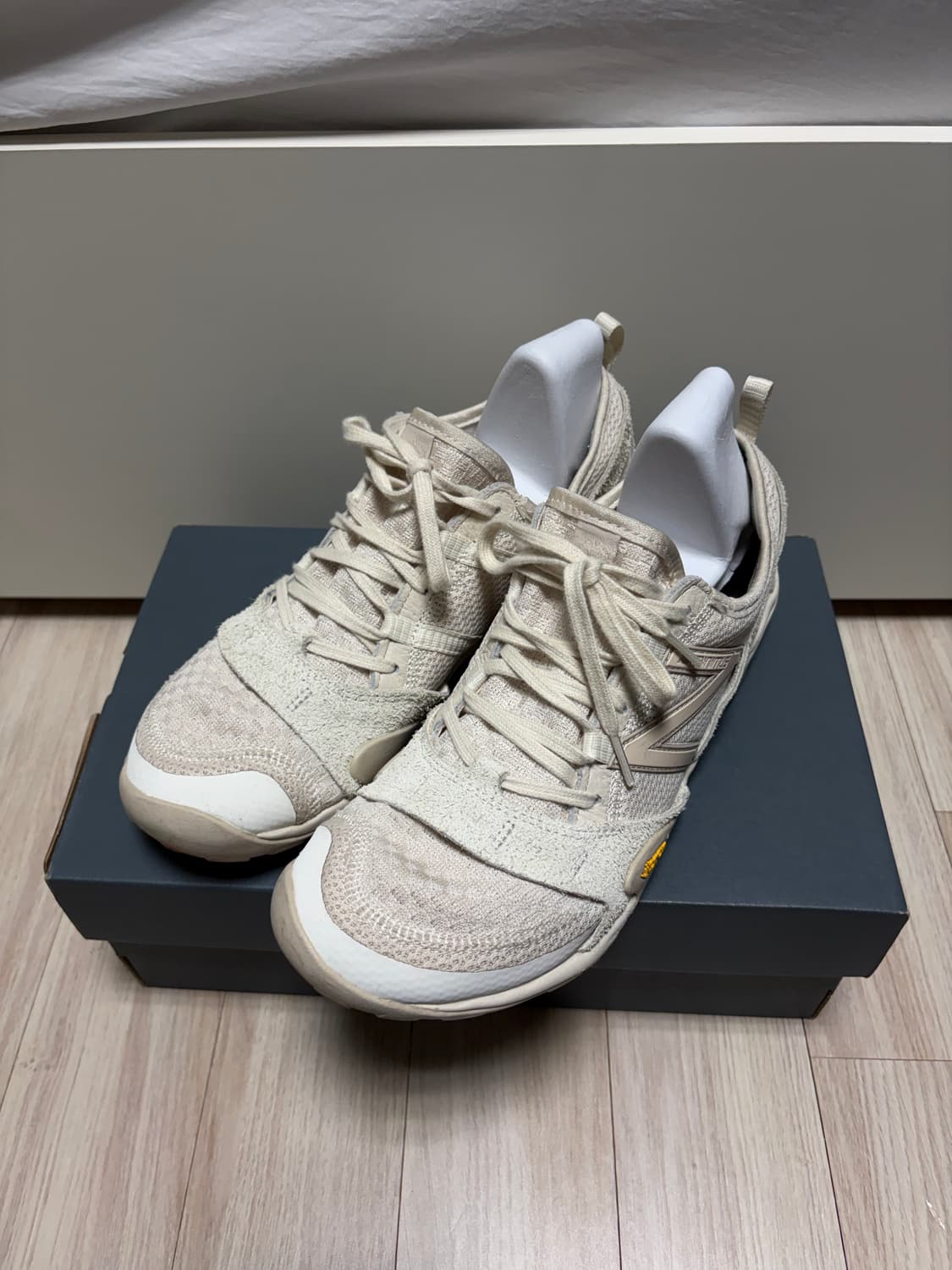 [285] 뉴발란스 미니머스 MT100 베이지 상품이미지3