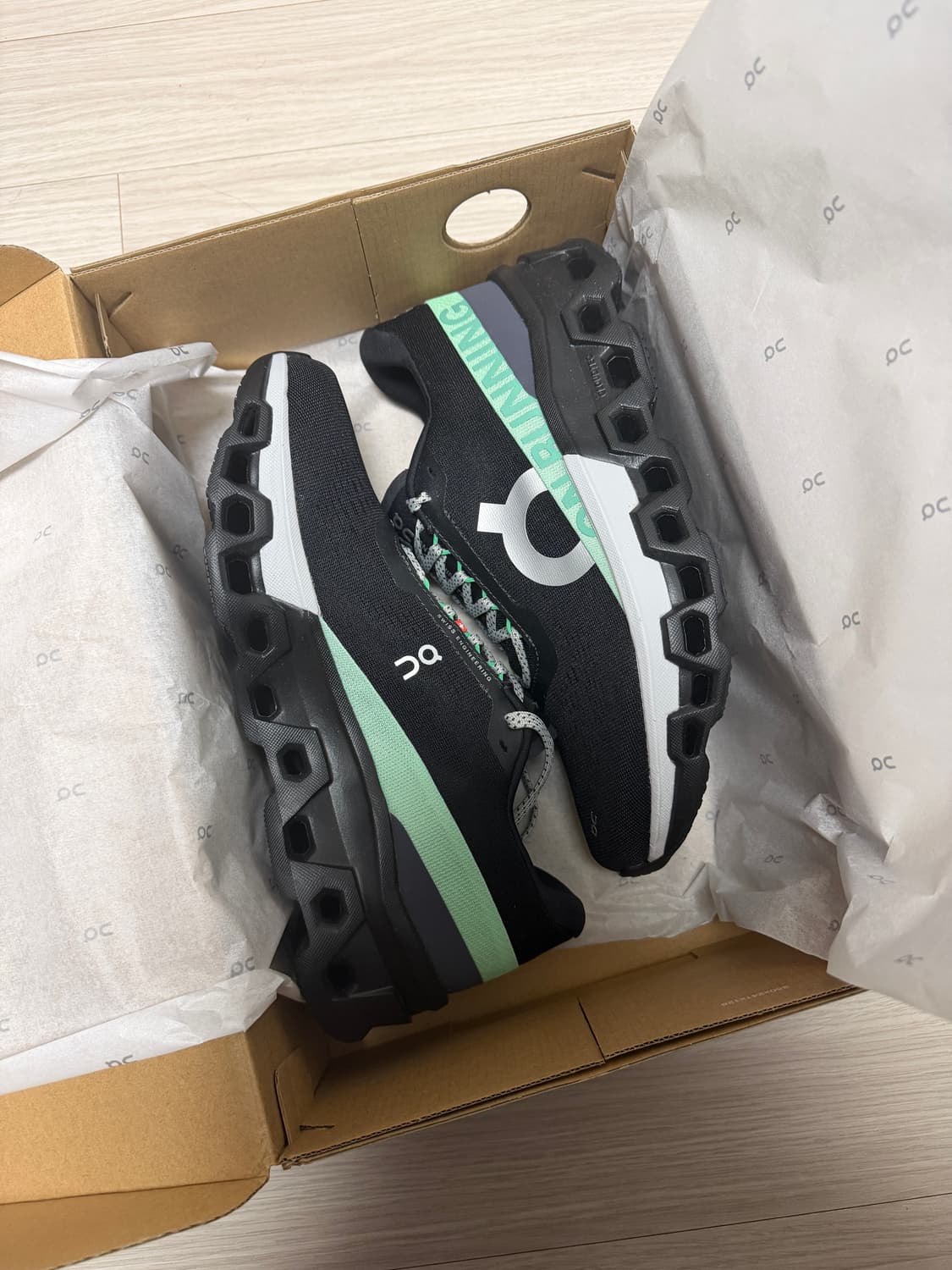 온 러닝 클라우드몬스터 2 블랙 270 상품이미지1