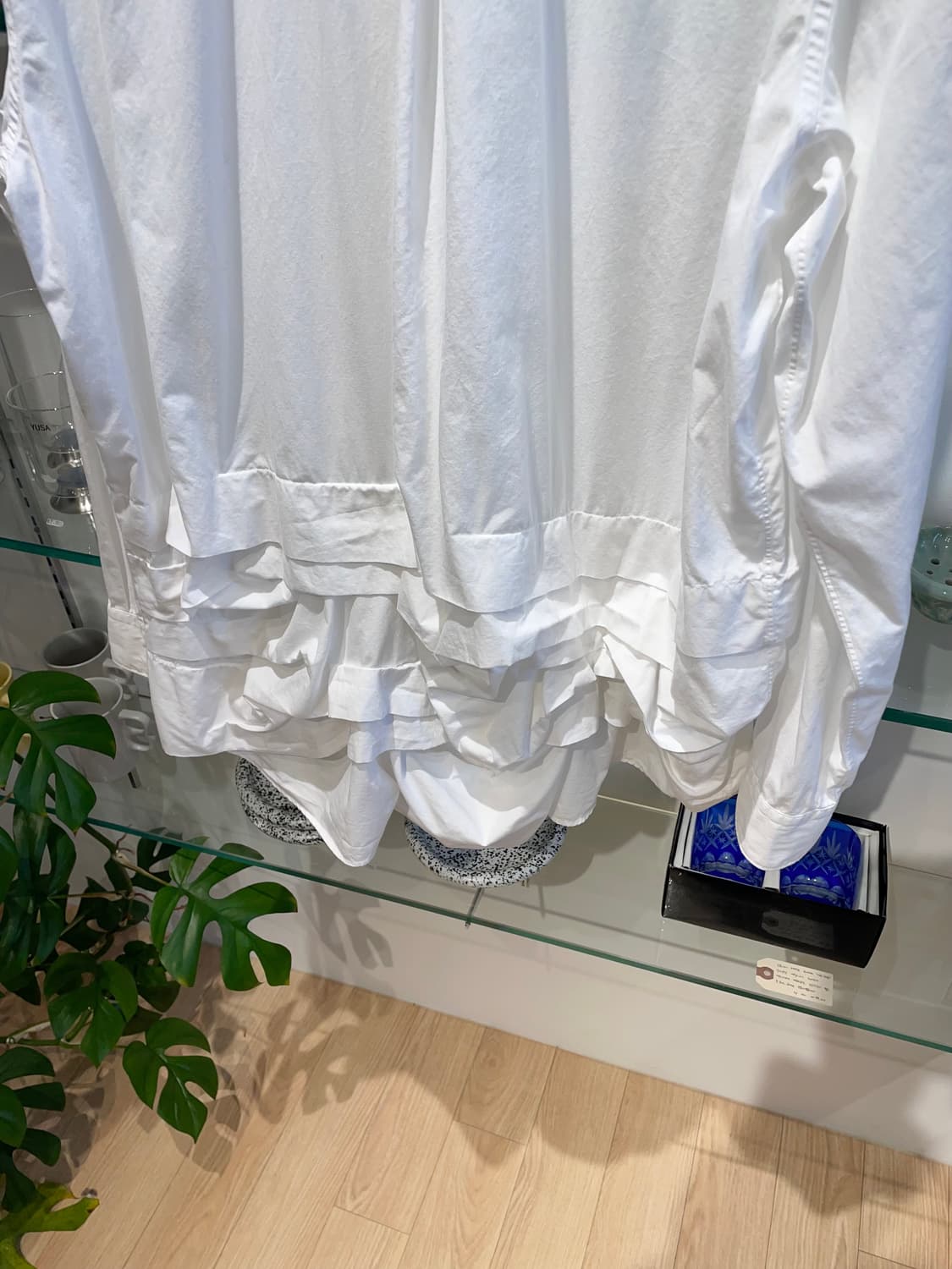 23AW 꼼데가르송 asymmetric ruffled shirt 상품이미지6