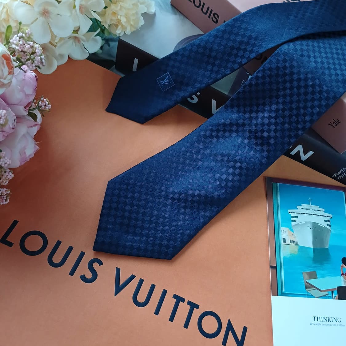 루이비통 실크 네이비 다미에 패턴 넥타이 8cm A+등급 E921
 상품이미지2
