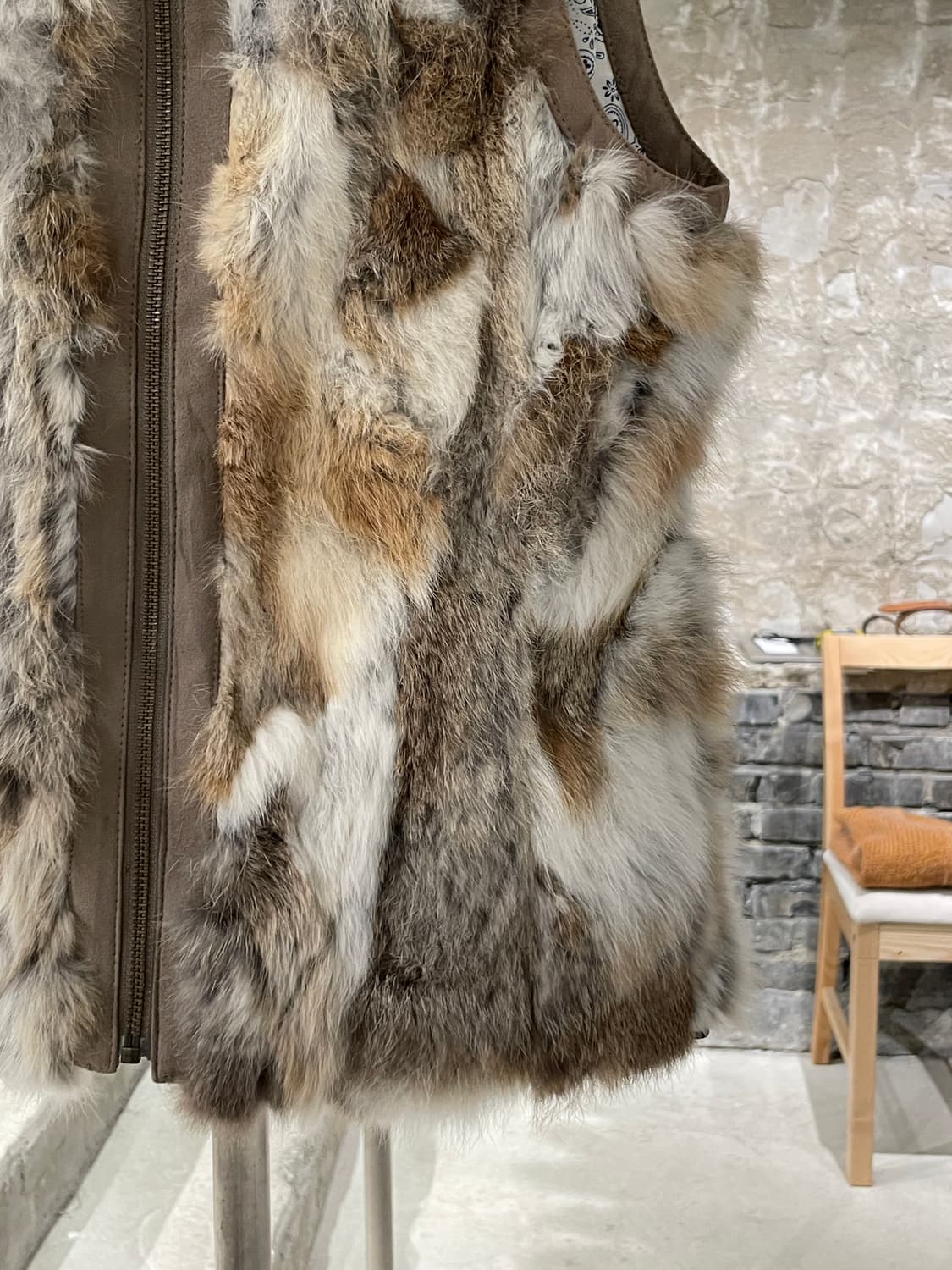 허니서클 로즈 레빗 퍼 베스트 상품이미지5