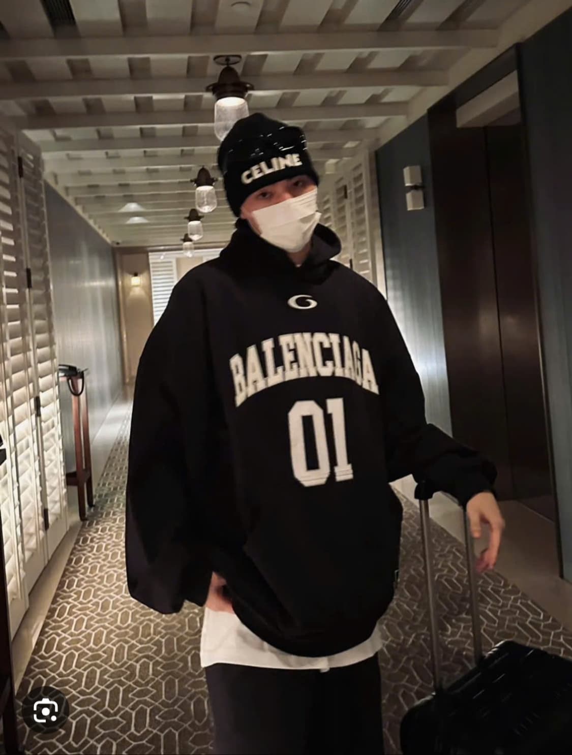 발렌시아가 바스켓볼 후드 티셔츠 퍼플 자수 로고 긴팔 후디 티 상품이미지4