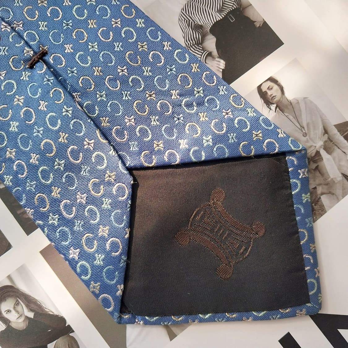 셀린느 실크 블루 트리오페 C패턴 넥타이 9.6cm A등급 A2132 상품이미지8