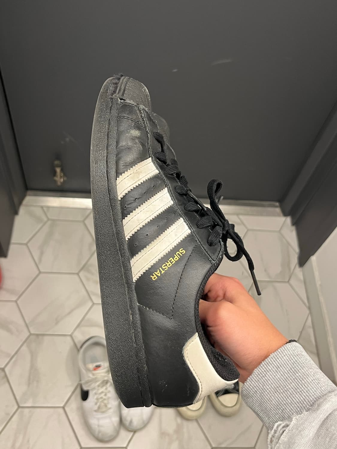 슈퍼스타 코어 블랙 상품이미지2