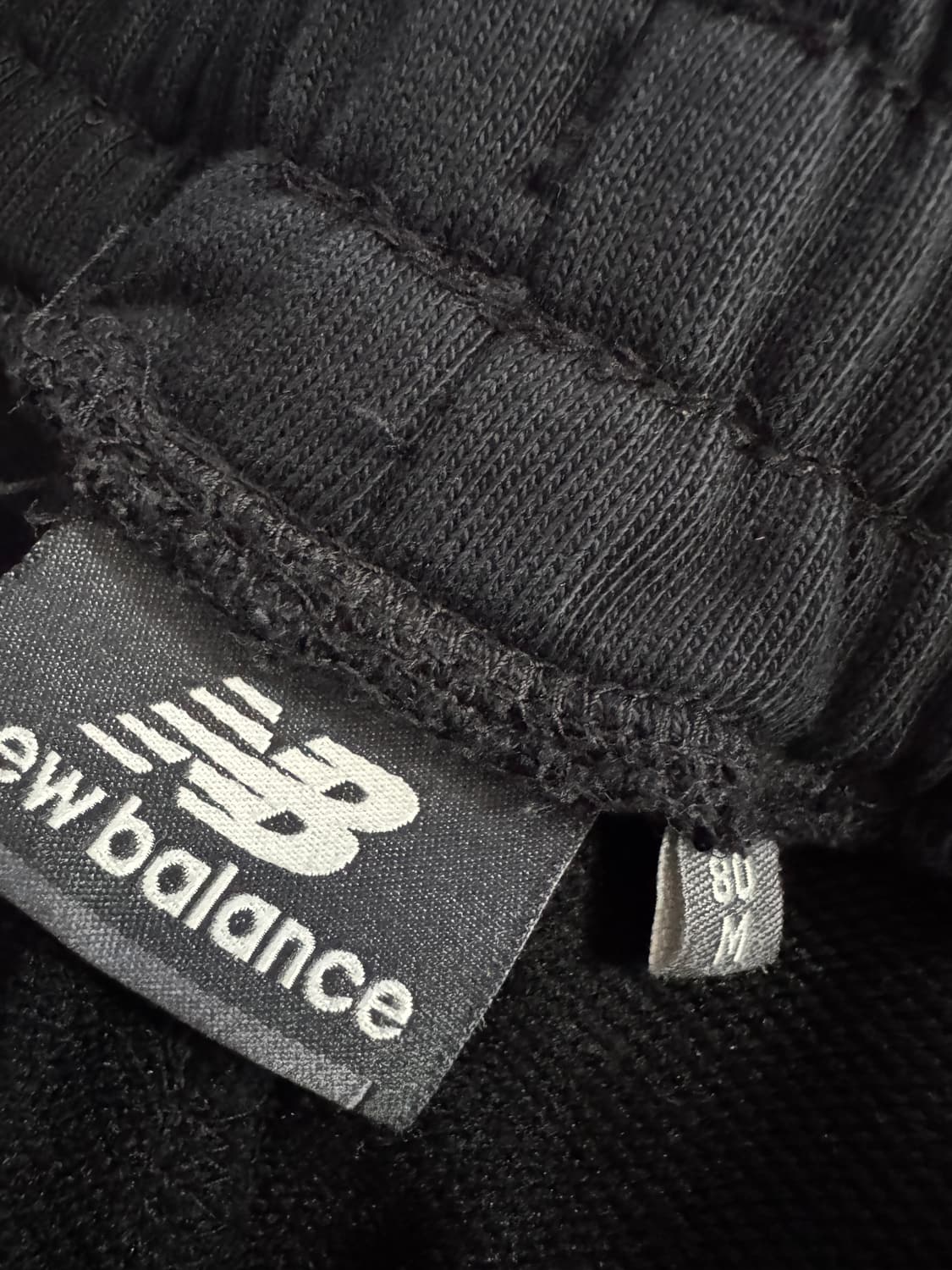 여성 뉴발란스 트레이닝 밴딩 조거팬츠 블랙 상품이미지3