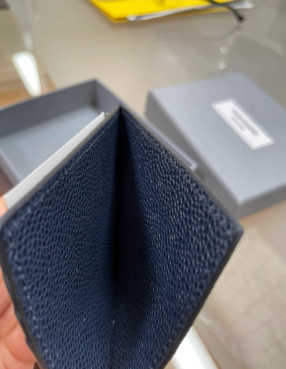 톰브라운 카드지갑 새상품 판매합니다  상품이미지5