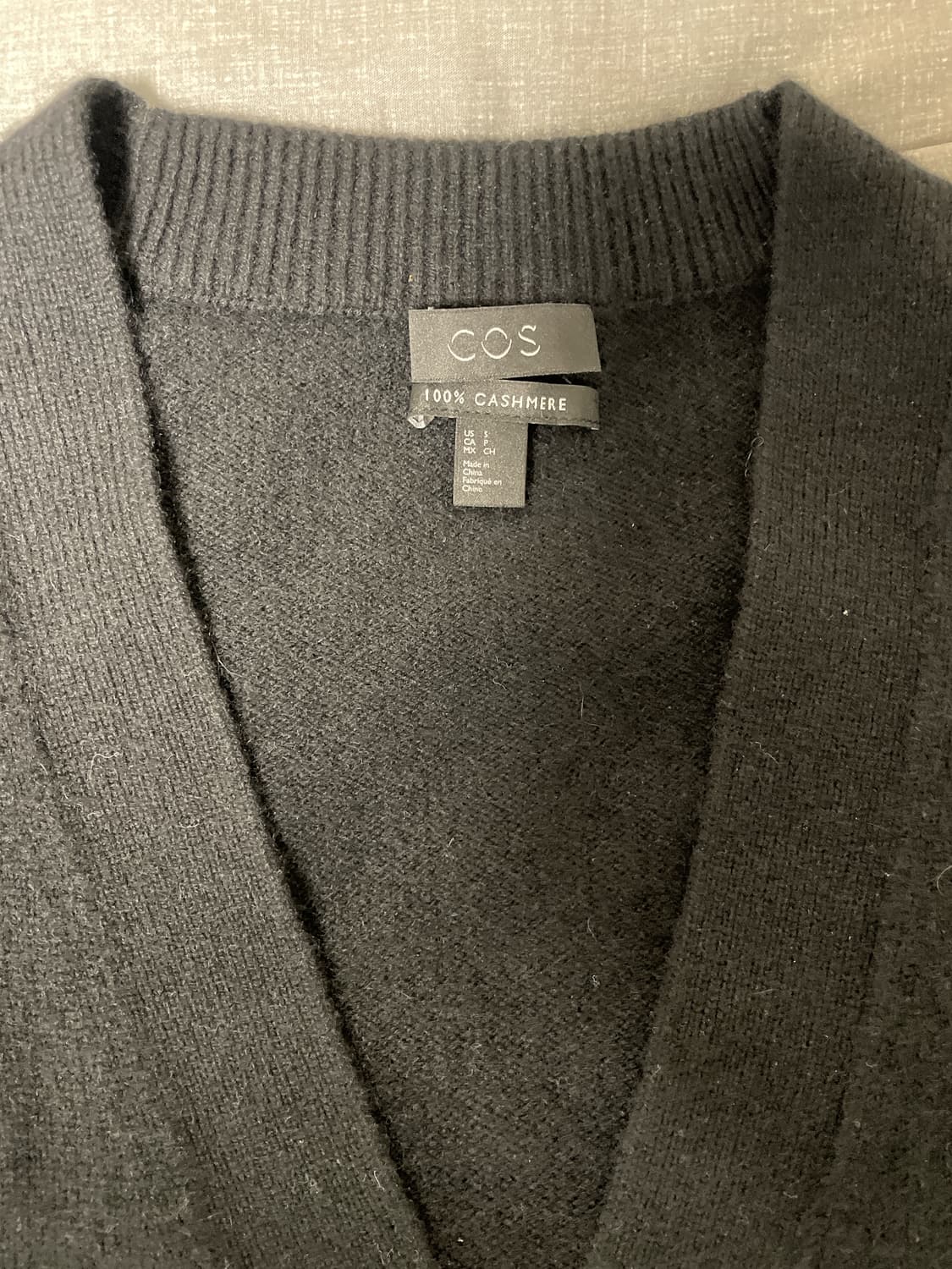 COS 코스 캐시미어 가디건 블랙 S 상품이미지4