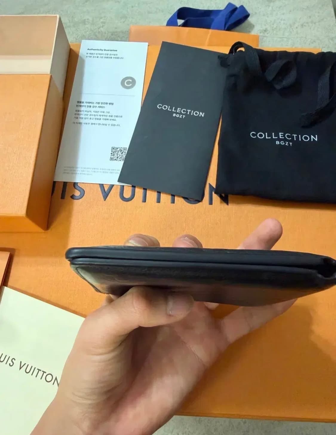 루이비통 쉐도우 블랙 반지갑 상품이미지7