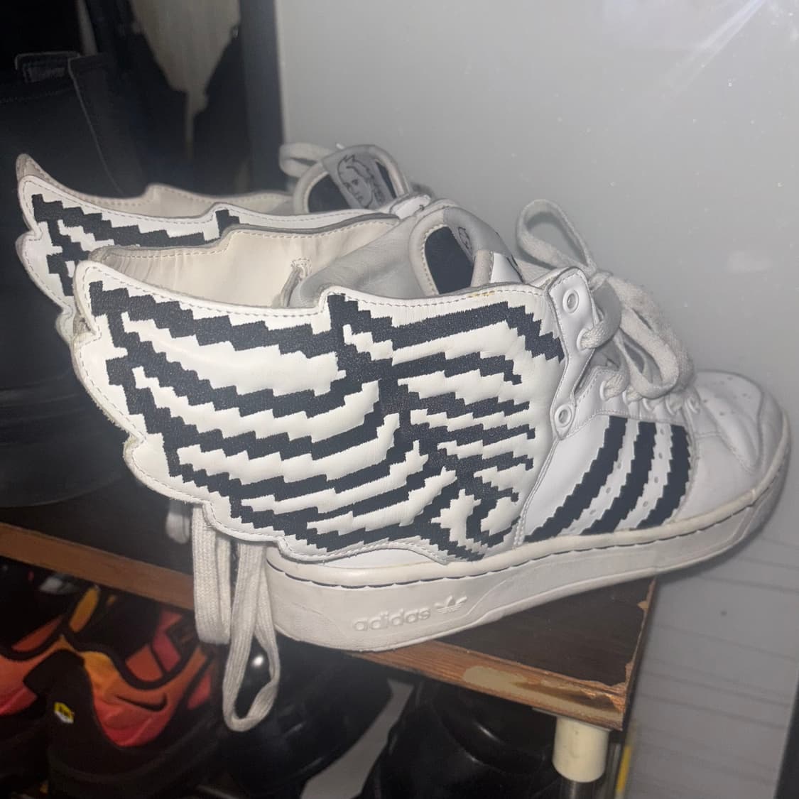 [ADIDAS X JEREMY SCOTT] 화이트 픽셀 윙 하이 275 상품이미지3