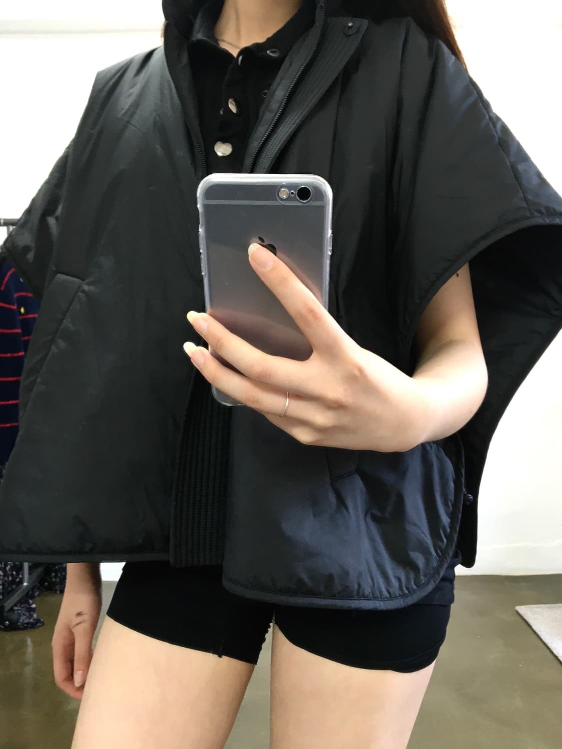 COS 블랙 퀼팅 베스트 M/L 상품이미지3