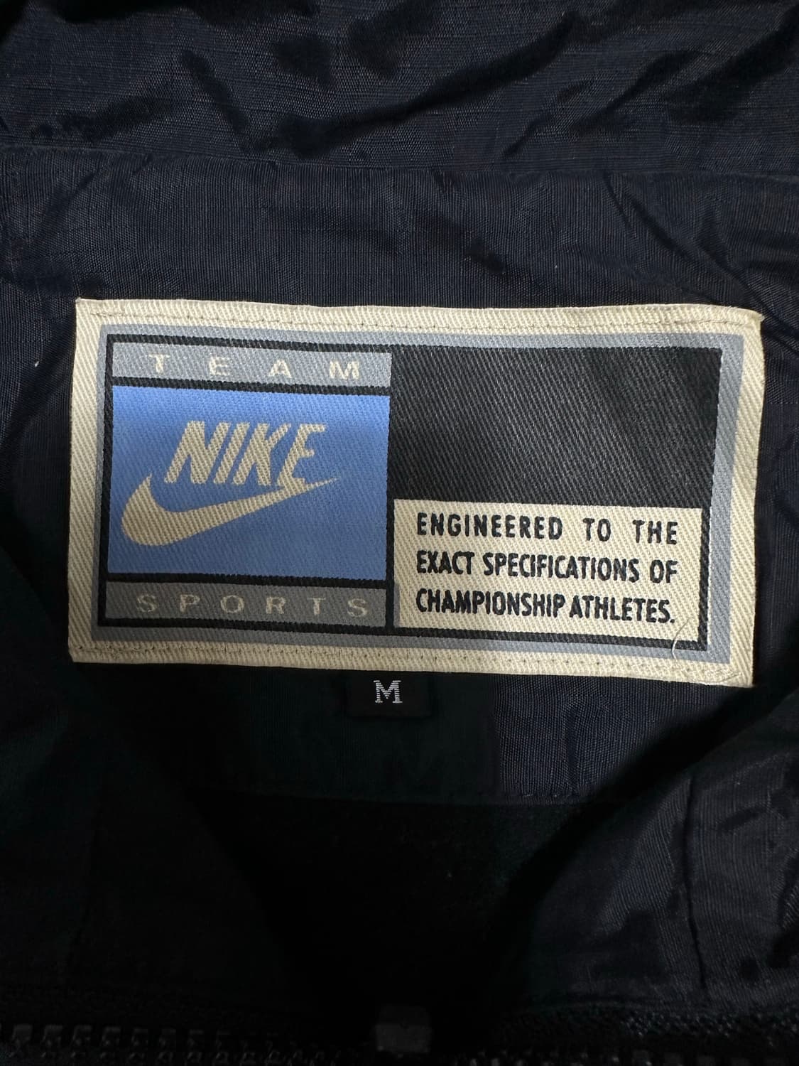 나이키 맨유 블랙 바람막이 상품이미지5