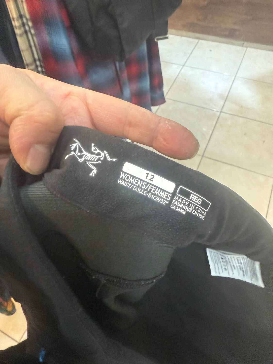 12/32 정품 아크테릭스 감마AR 여자바지 팝니다 상품이미지3