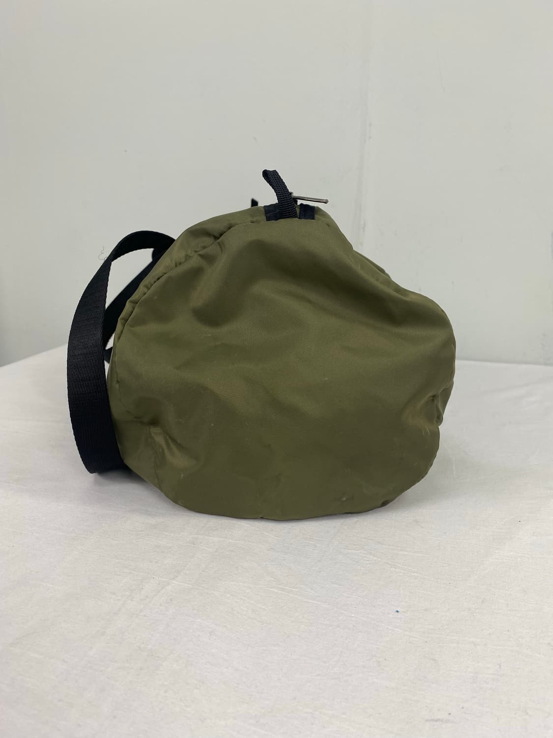 디스이즈네버댓 더플백 올리브 (하자o) <67> 상품이미지3