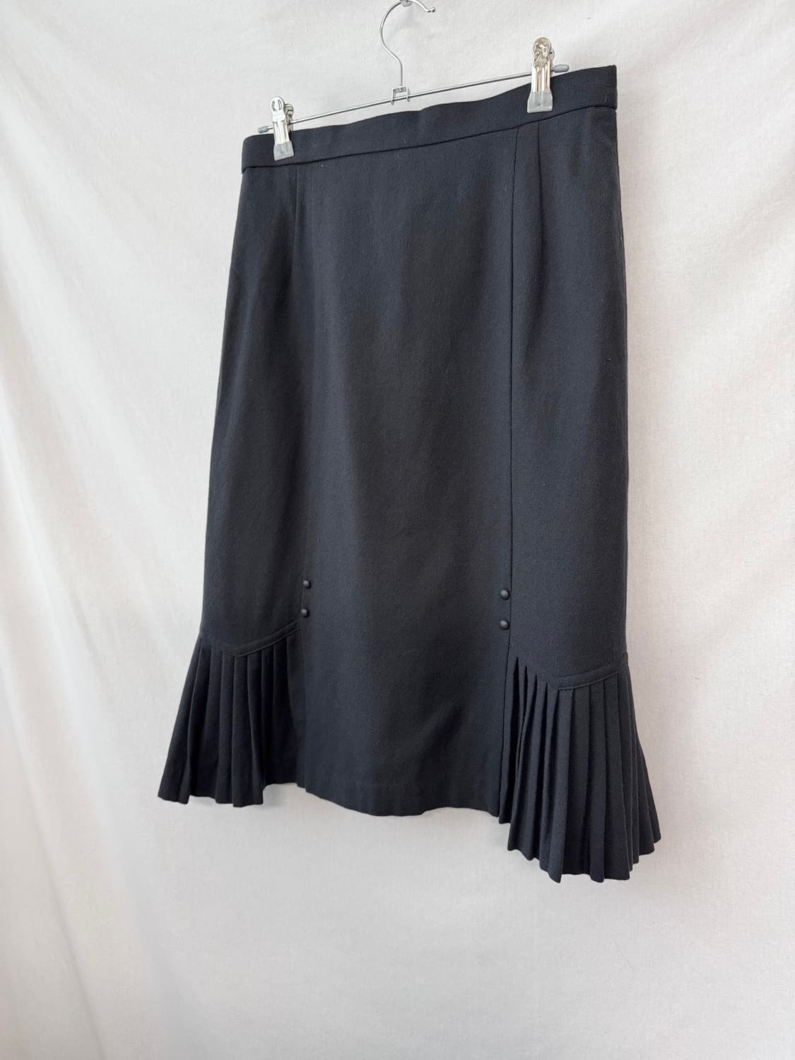 프론트 버튼 패널 플리츠 디테일 울 스커트 상품이미지4