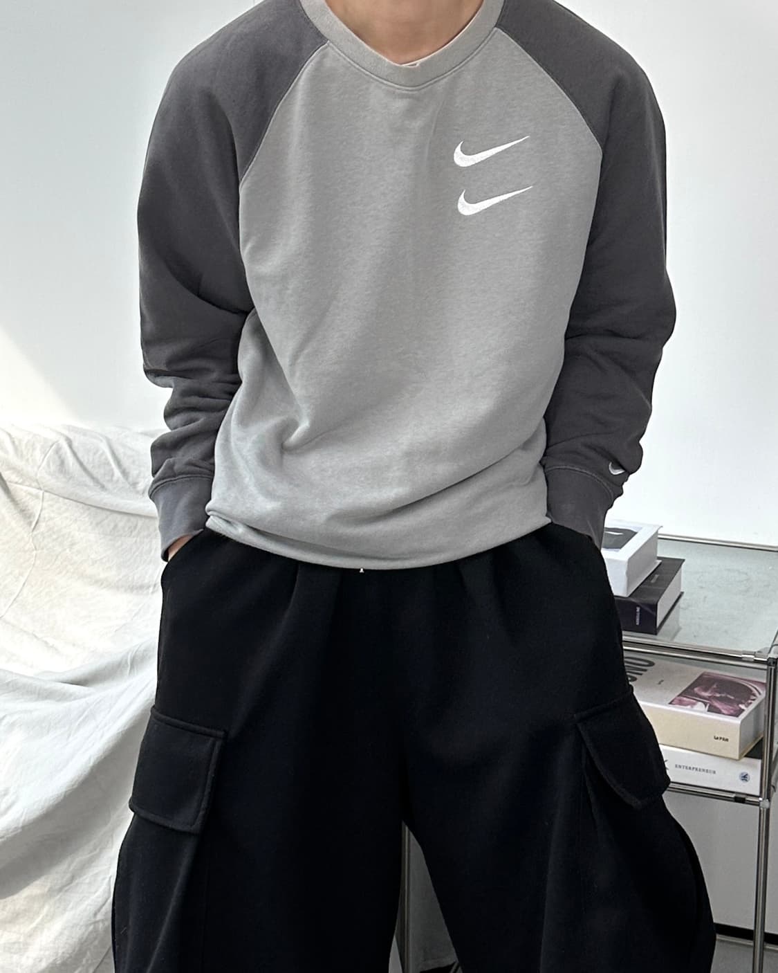 나이키 NSW 더블스우시 파티클 그레이 맨투맨 M 상품이미지1