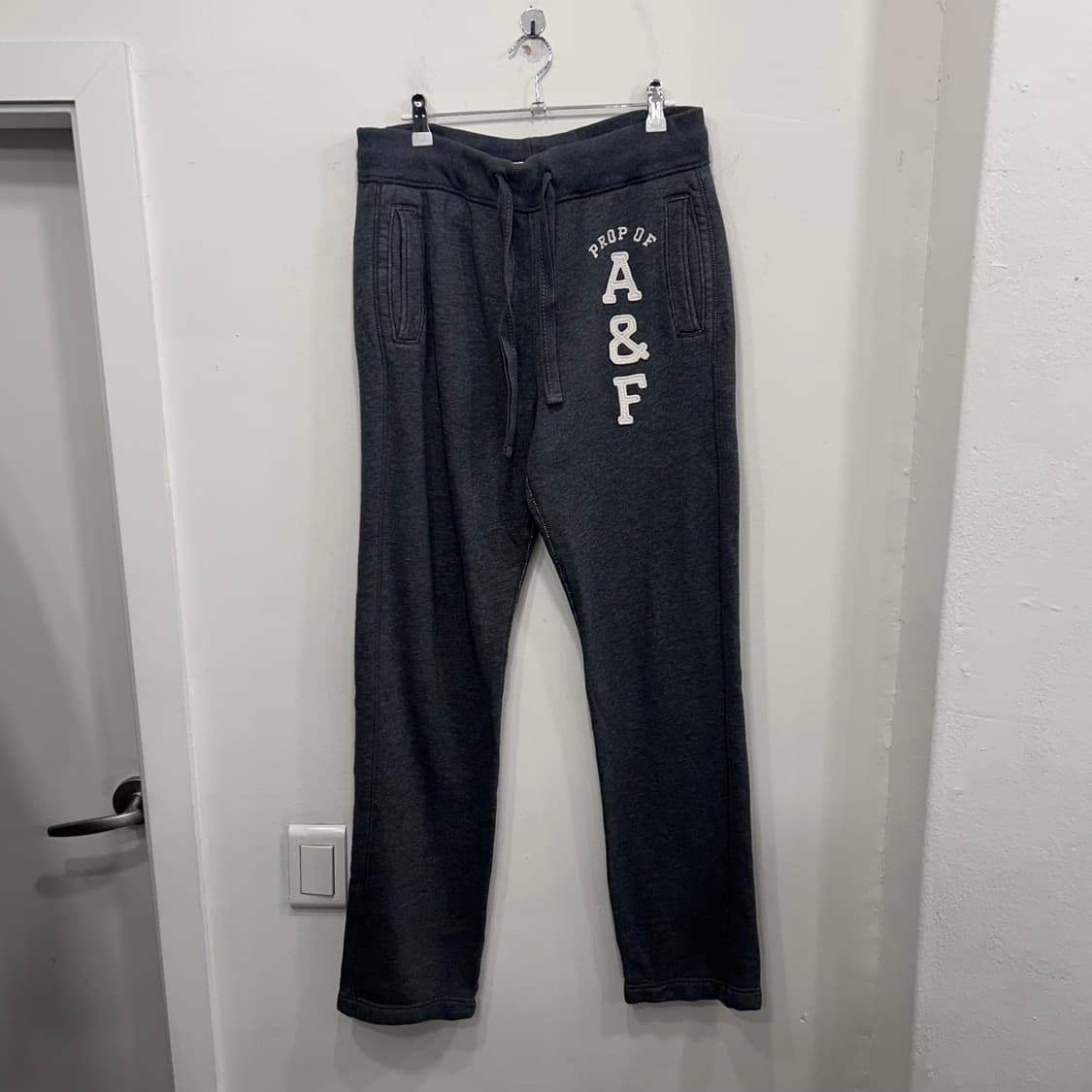 아베크롬비 앤 피치 와펜로고 헤비코튼 스웻팬츠 상품이미지2