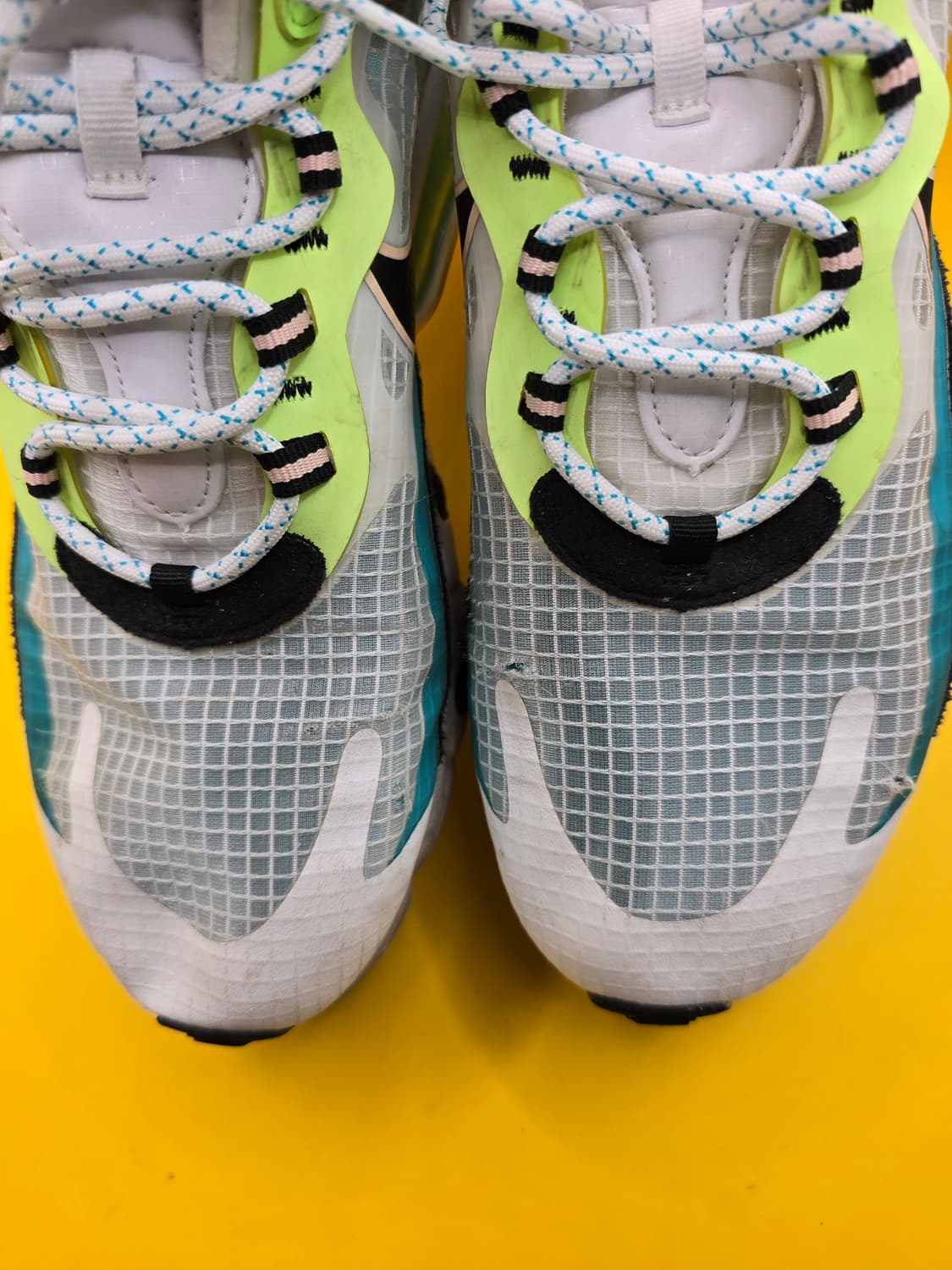 나이키 에어맥스 270 리액트 흰파 형광운동화285 상품이미지9