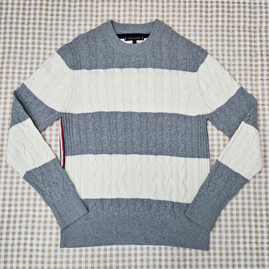 타미힐피거 케이블 면니트 남자100 상품이미지1