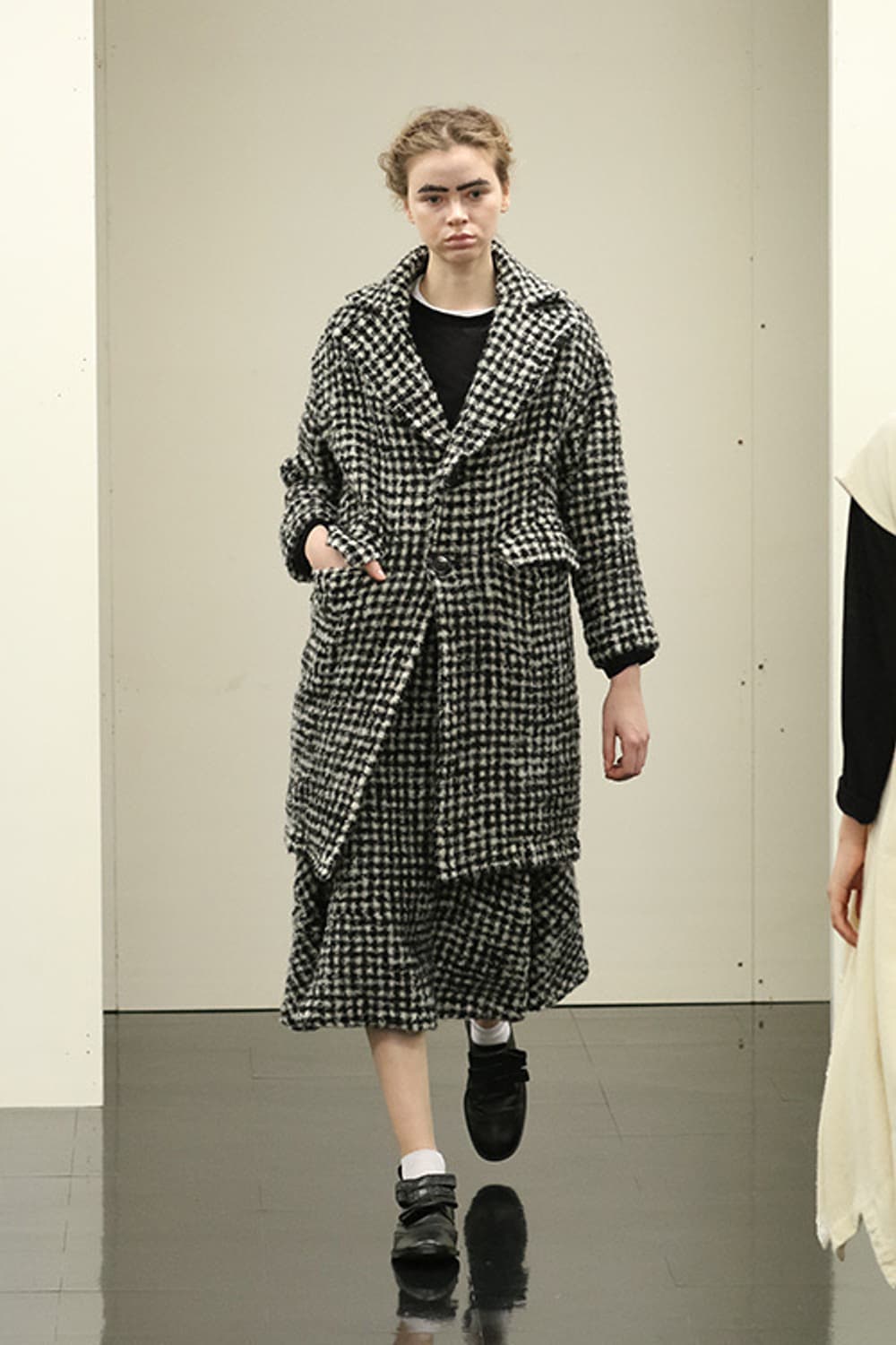 Check Boucle Fulling Wool Coat 상품이미지1