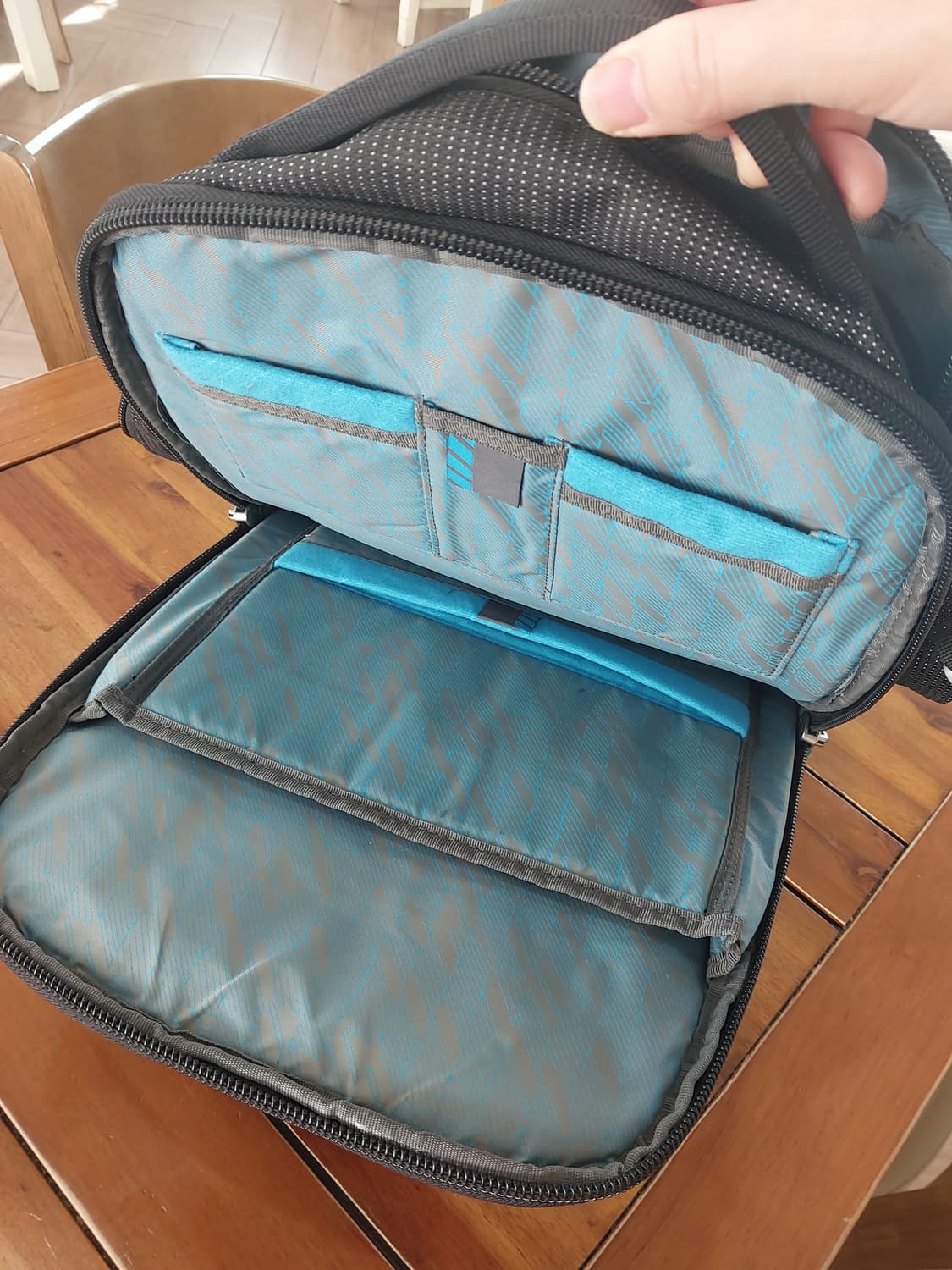 thule 툴레 크로스오버 백팩 32L  상품이미지9