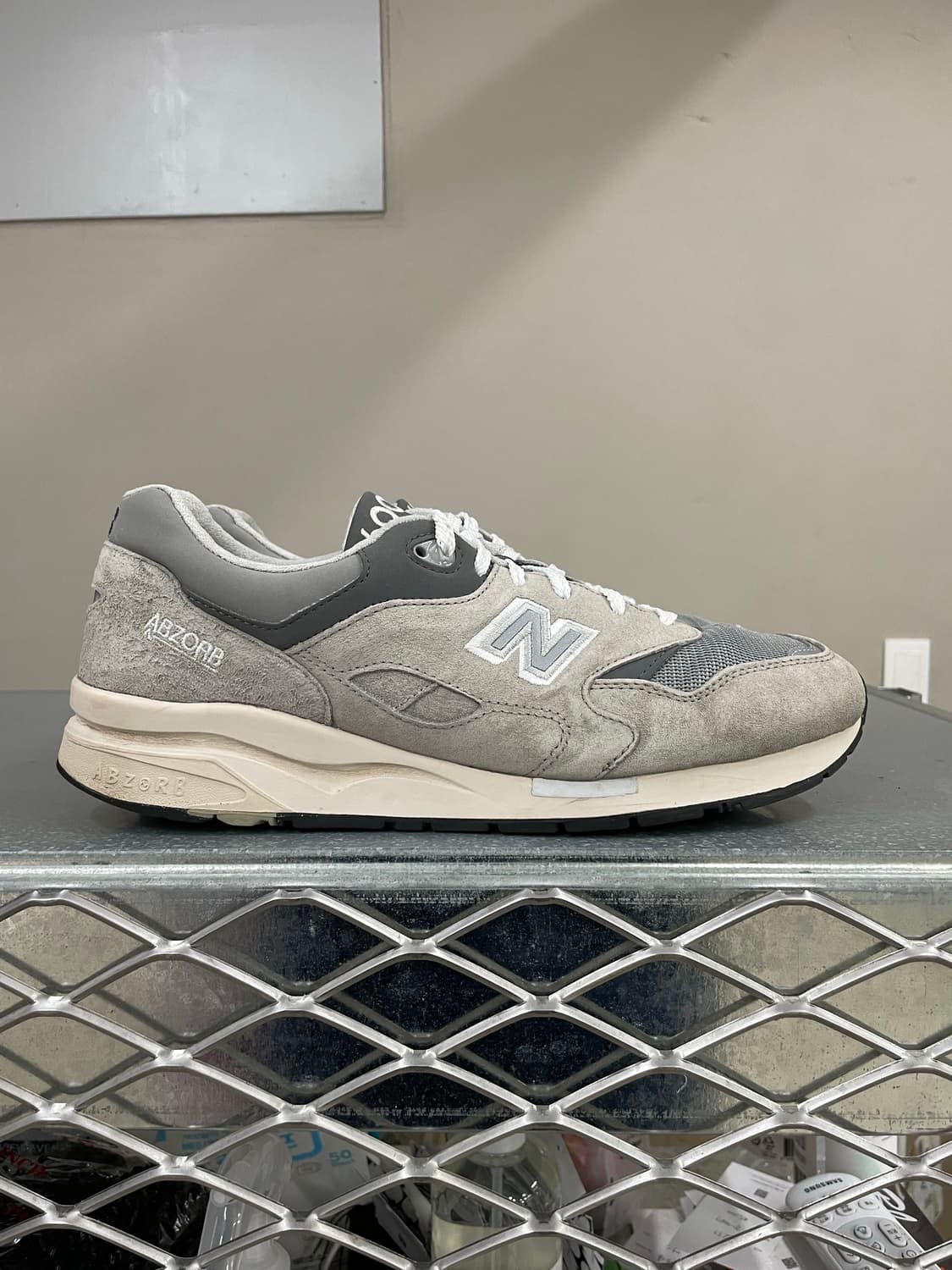 뉴발란스 1600 그레이 290 상품이미지4