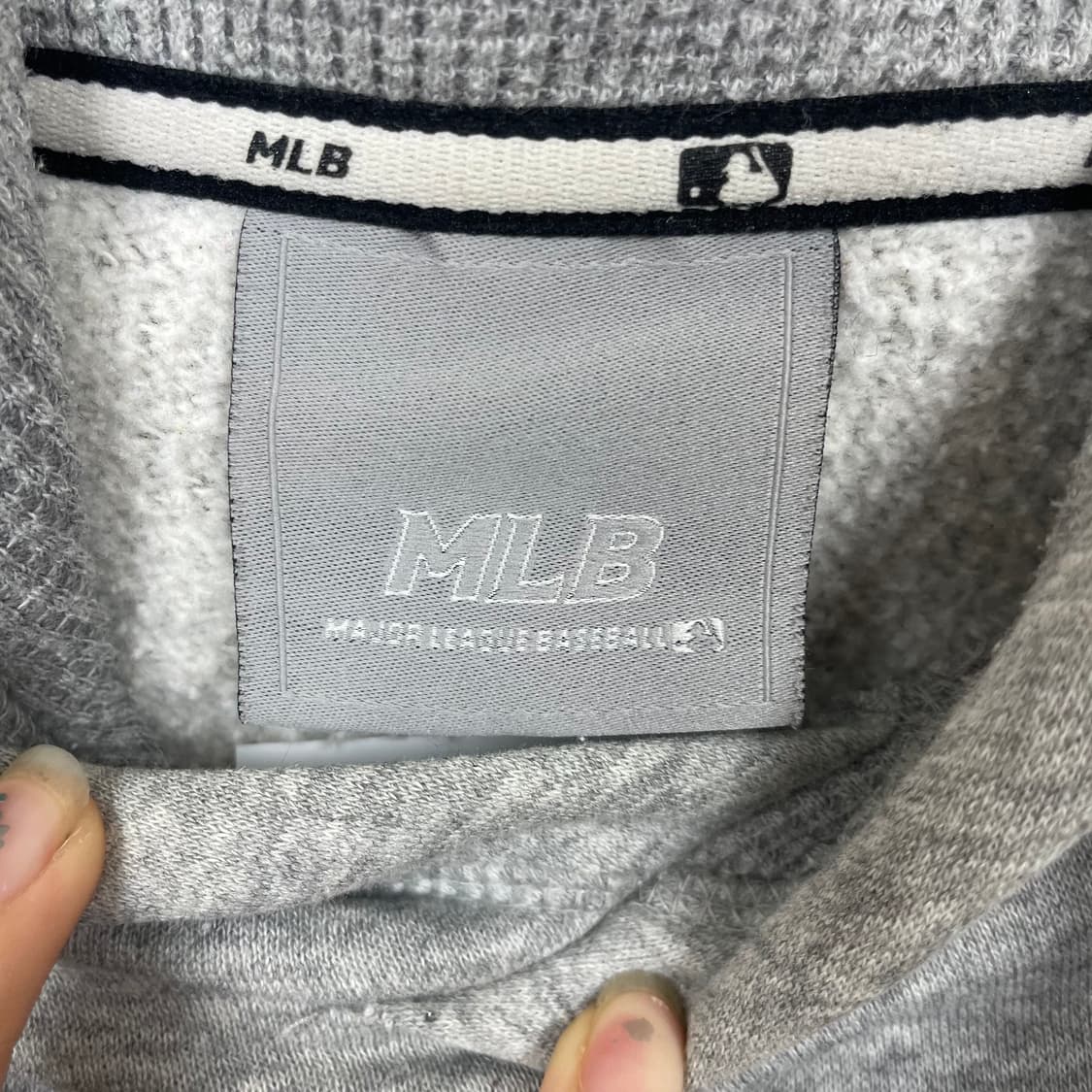 MLB  패치워크 그레이 후드티 상품이미지4