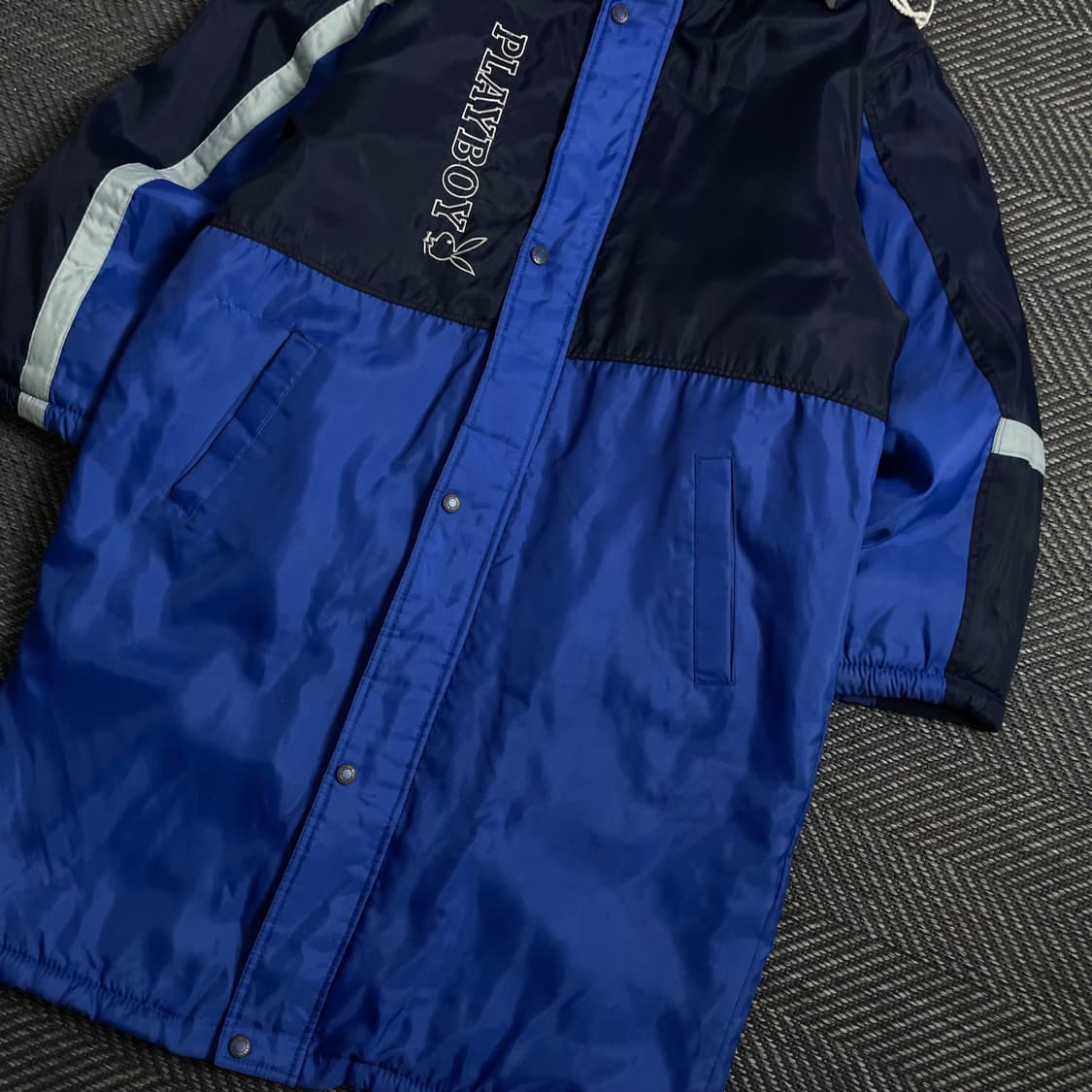 90s 플레이보이 빅로고 벤치코트 돕바 롱 점퍼o 4351 상품이미지3