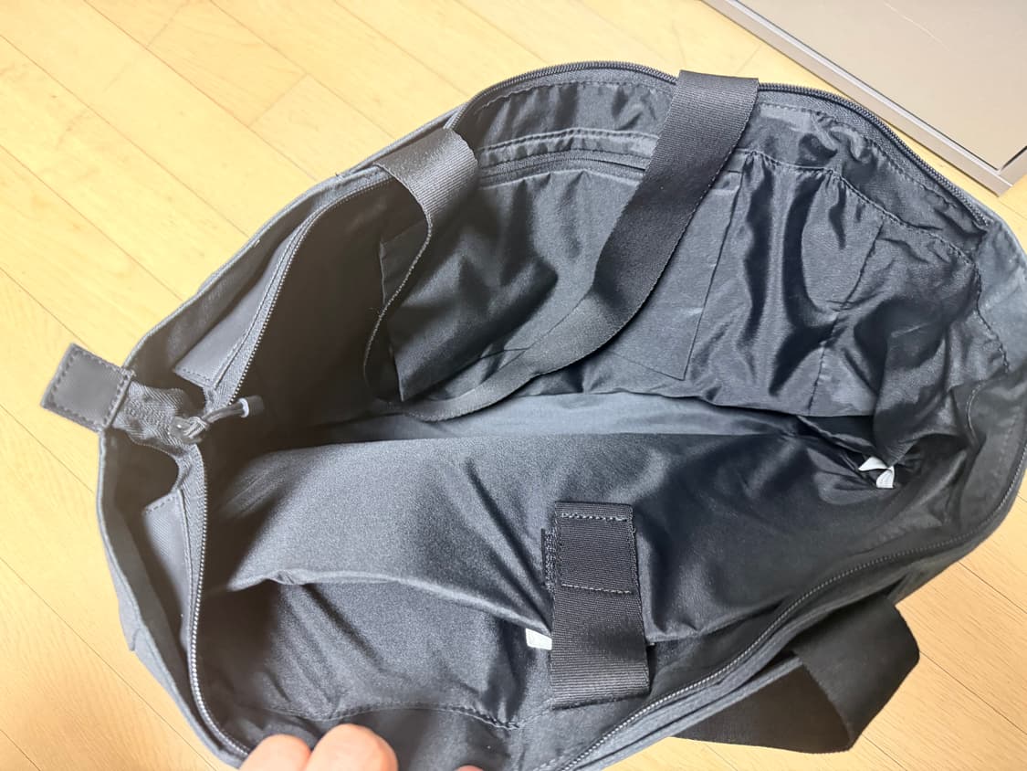 인케이스 시티 마켓 토트백 차콜 상품이미지3