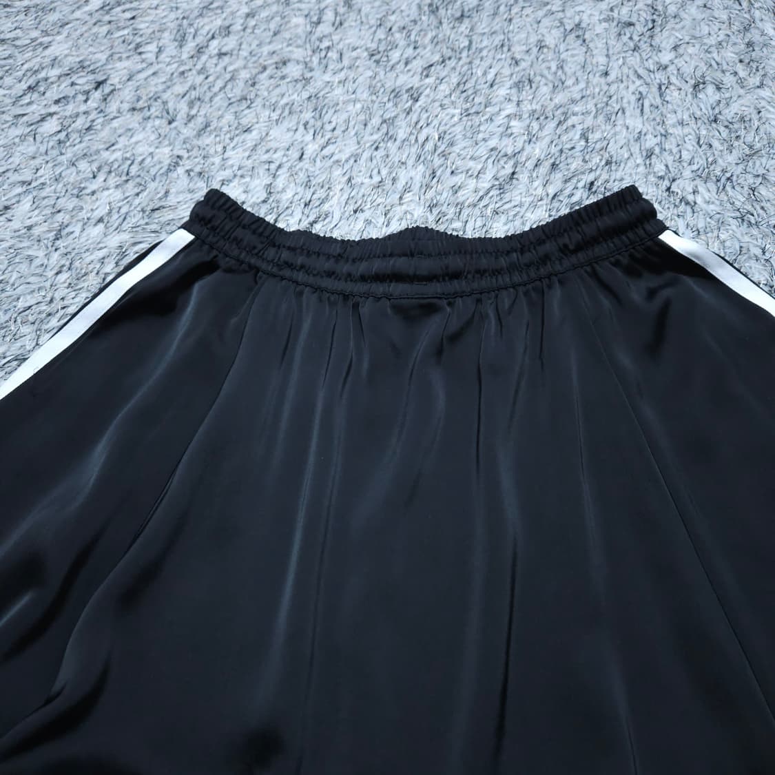 아디다스) M 롱스커트 새틴삼선치마 / 왕눈이샵 상품이미지7