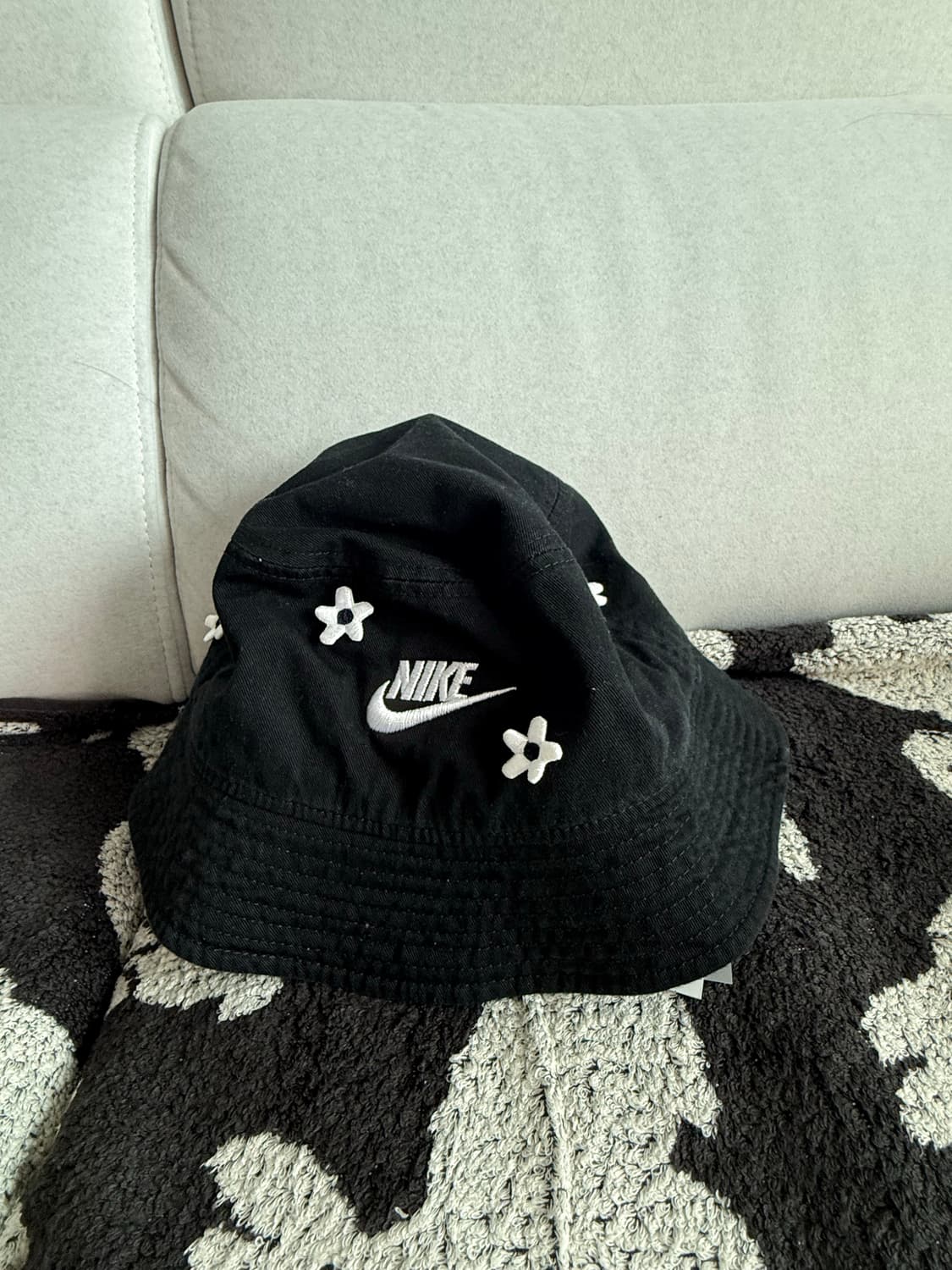 도산 아틀리에 나이키 버킷햇 상품이미지3