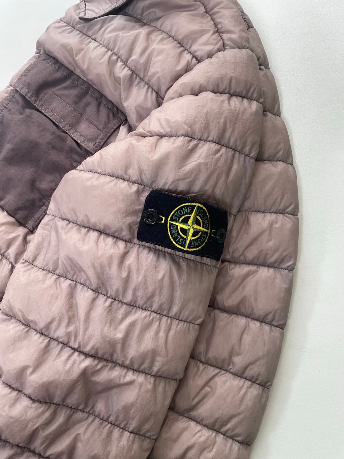 [L] 스톤 아일랜드 마이크로 얀 경량 패딩 상품이미지4