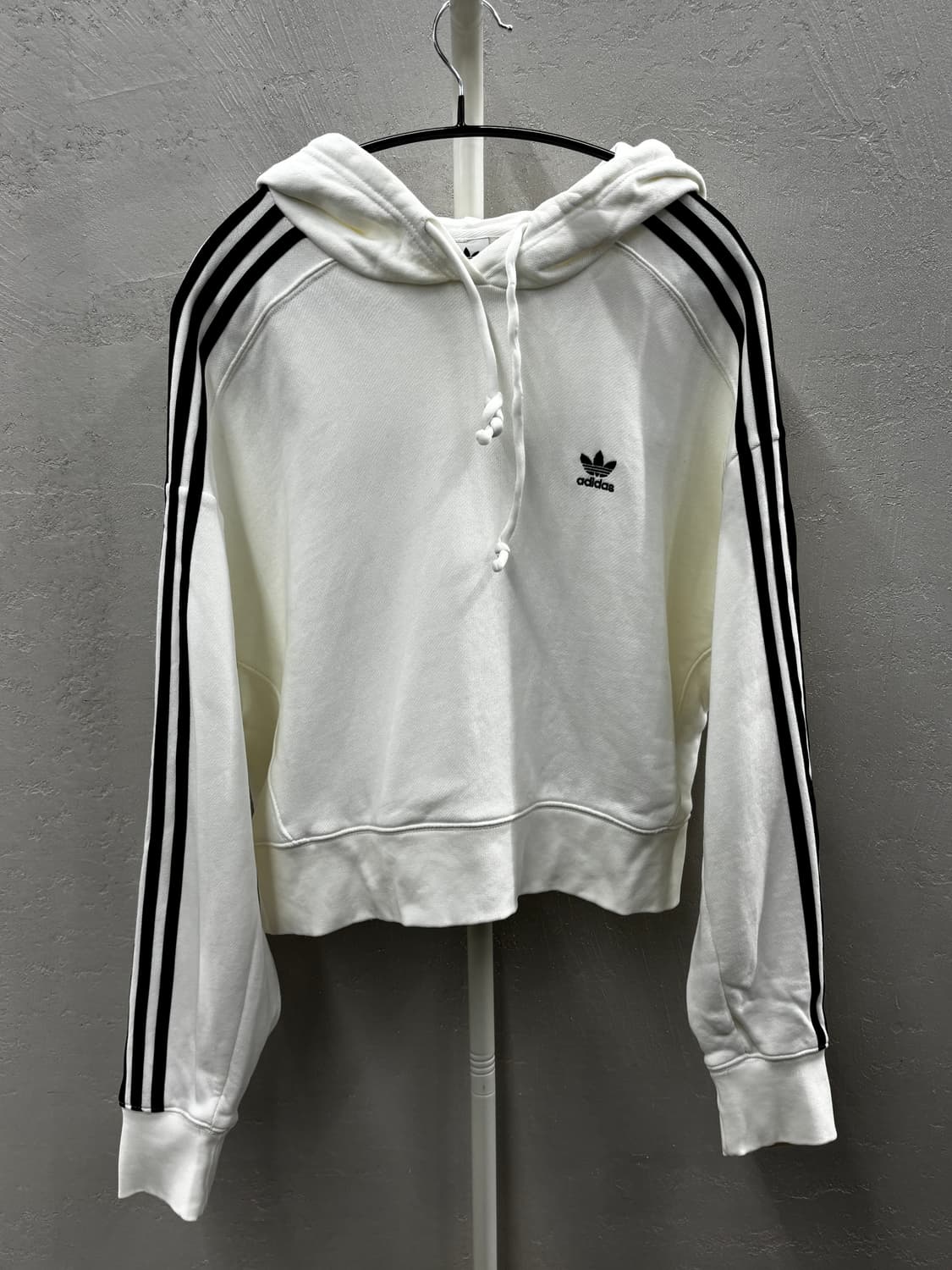 아디다스 크롭 삼선 후드티 M 상품이미지2