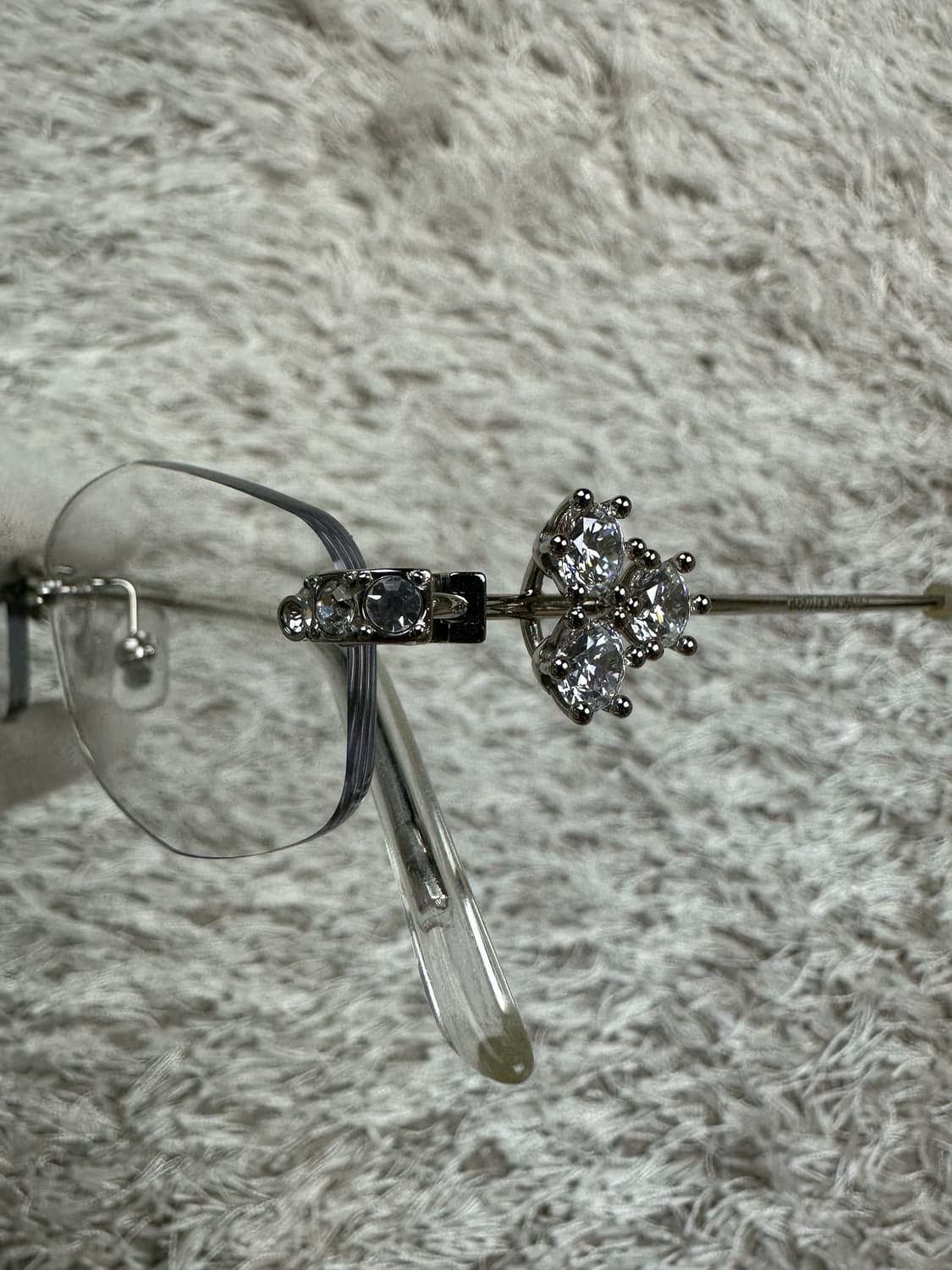 [OS] 정품 젠틀몬스터 쥬얼리 글리츠 02 실버 클리어 상품이미지8