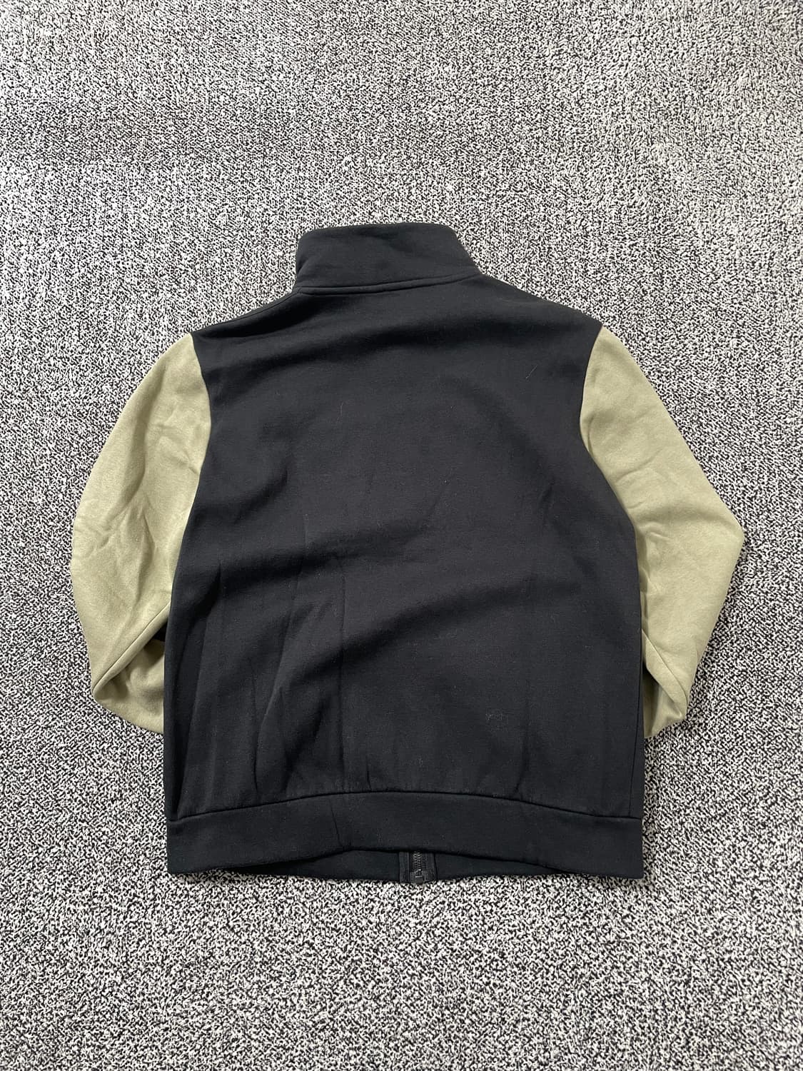 빈티지9. 아디다스 희귀매물 트랙탑 카키 져지 배색 사이드라인 상품이미지2