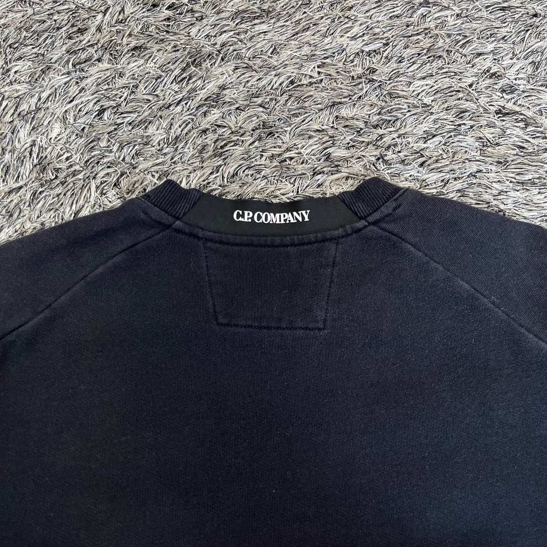 CP컴퍼니 남성 맨투맨 (S) 상품이미지4