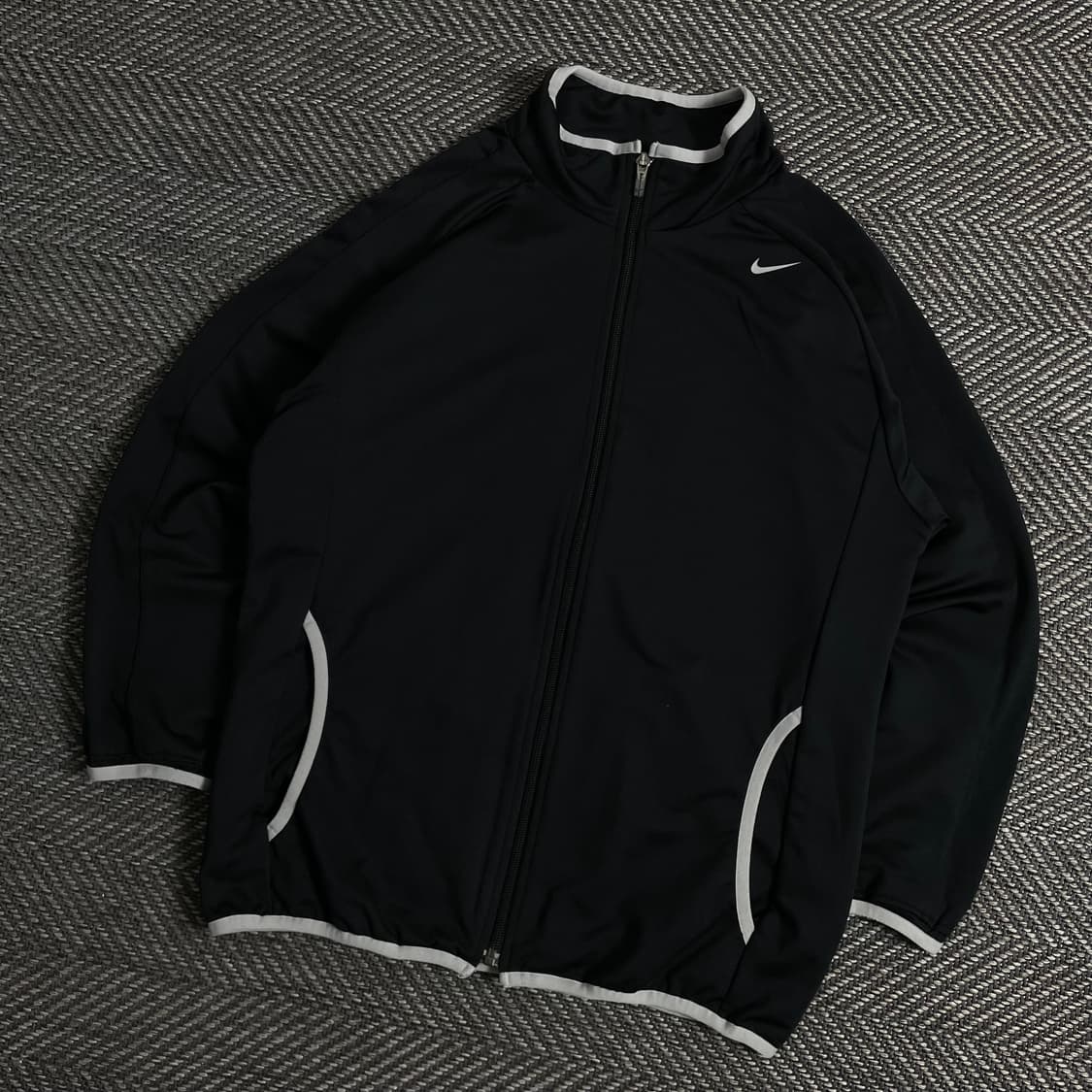 나이키 드라이핏 스우시로고 블랙 올드스쿨 트레이닝 자켓 y 3031 상품이미지1