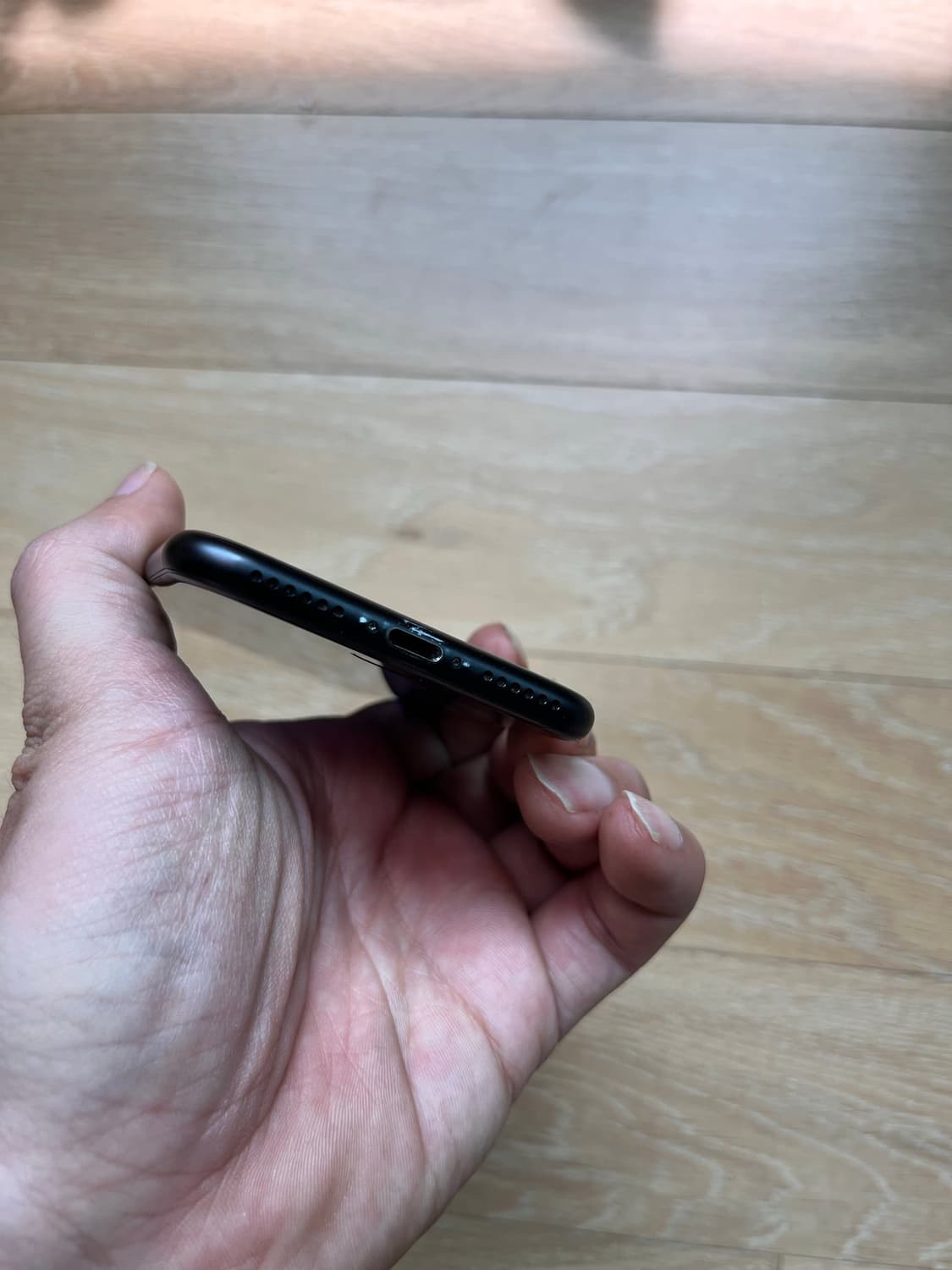 아이폰7블랙128GB 카메라무음 상품이미지6