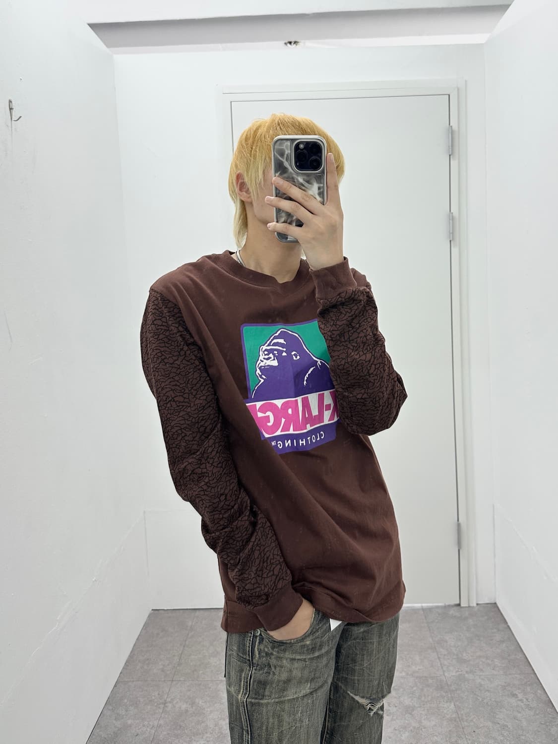 XLARGE gorilla graphic printing sleeve 상품이미지1