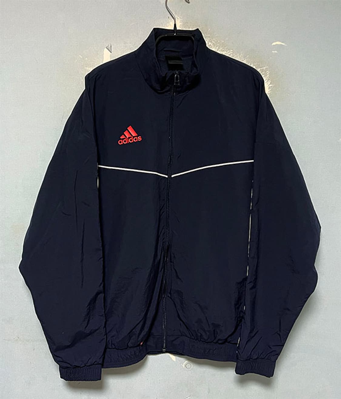 아디다스 남자 바람막이 춘추 삼선 XL 105 상품이미지1