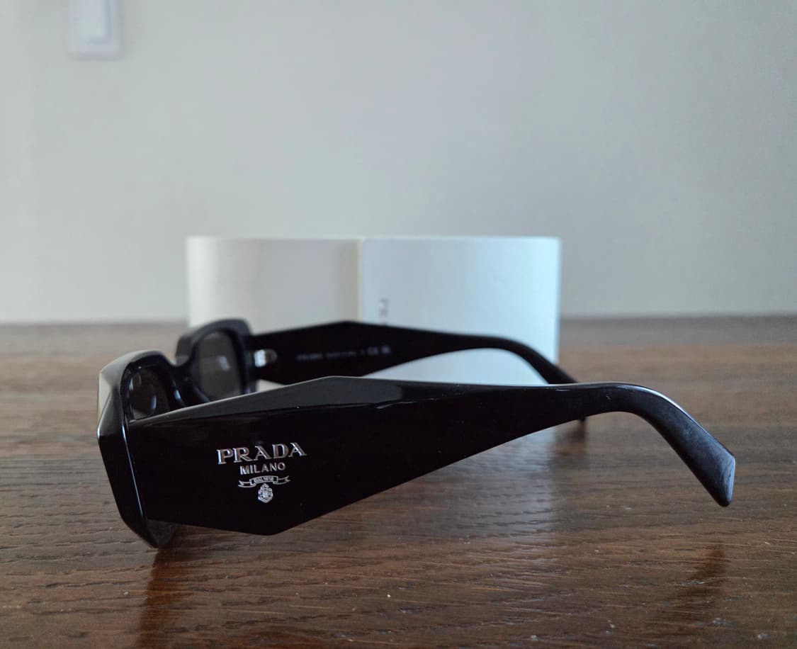프라다 선글라스 상품이미지2
