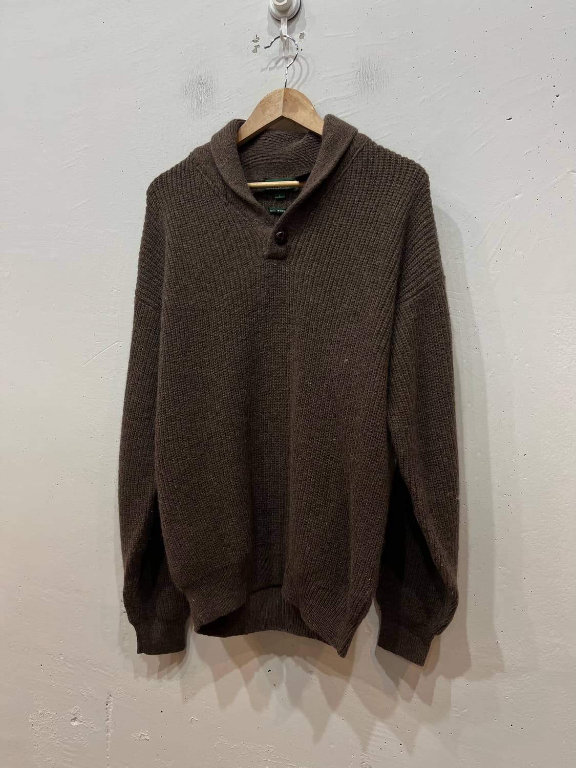 SPICE ISLAND 퓨어울 클래식 숄카라 니트 스웨터 브라운 상품이미지1