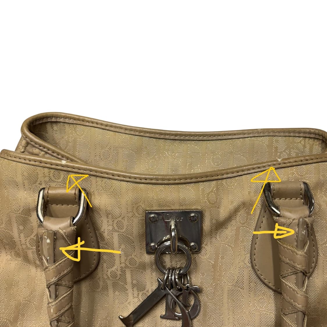 디올 오블리크 베이지 러블리 백. 로맨틱 스트릿시크 상품이미지7