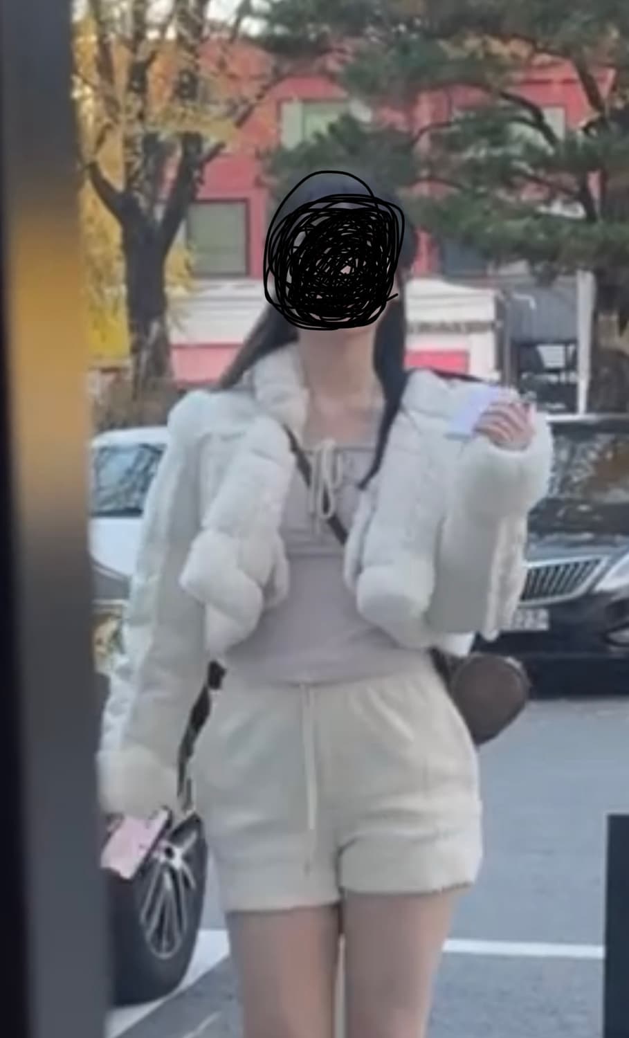 쓰리타임즈 베이비 퍼후드 무스탕 23fw 상품이미지1